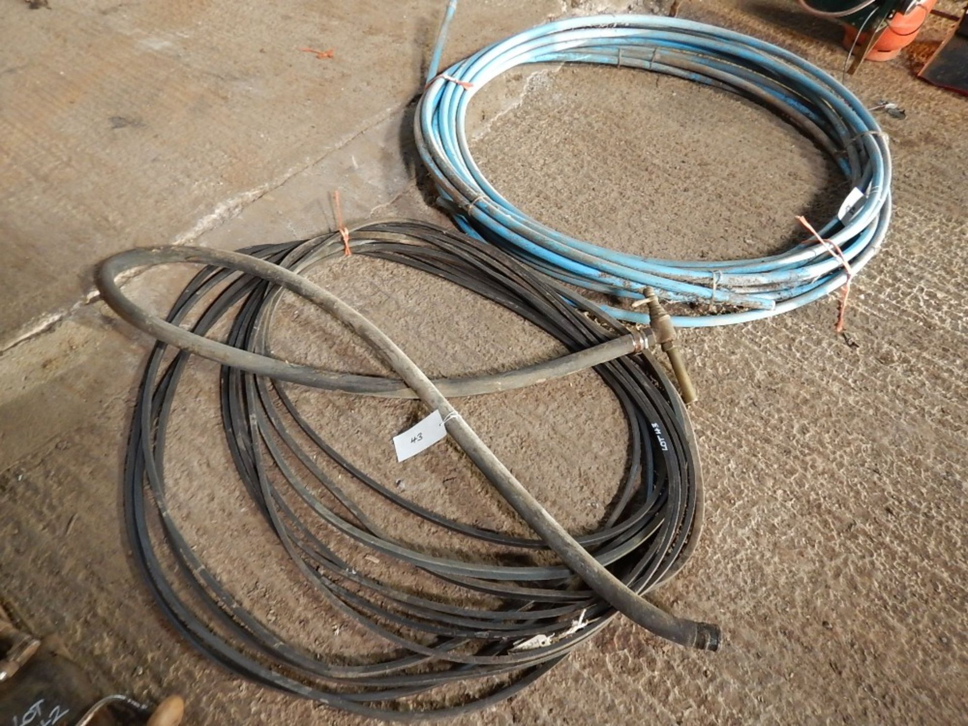 Qty V belts, fuel delivery hose and blue alkathene pipe