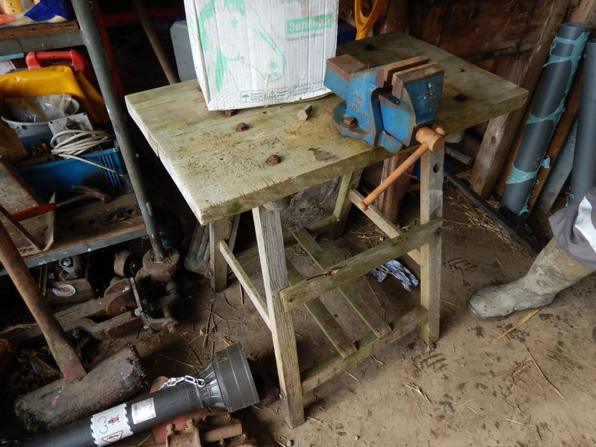 Wooden workbench t/w Record vice