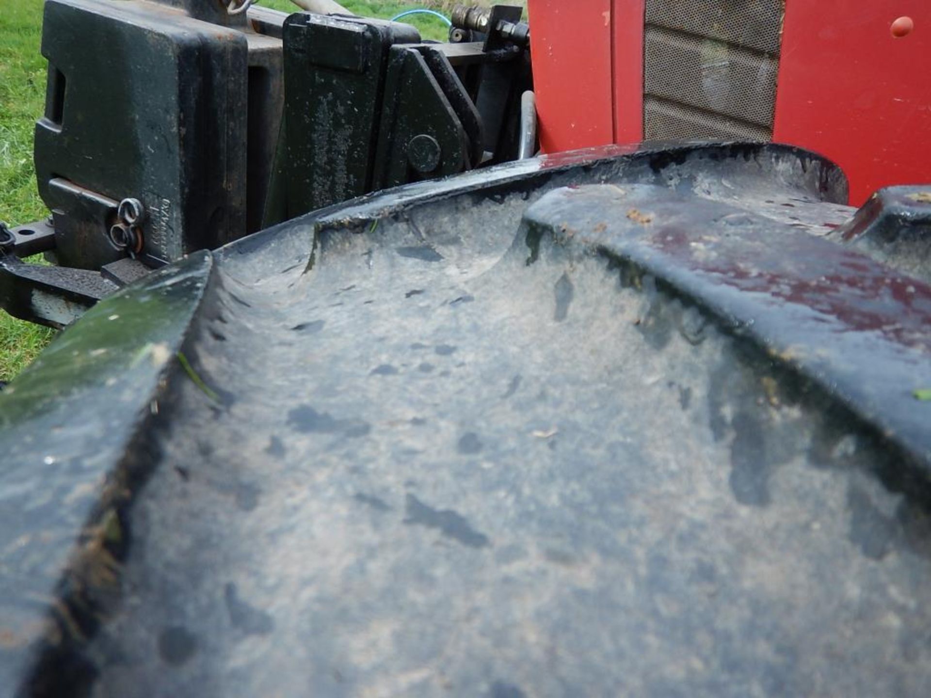 CASE IH 5150 Powershift 4wd TRACTOR Fitted with front linkage, front weights and frame on 600/ - Image 5 of 6