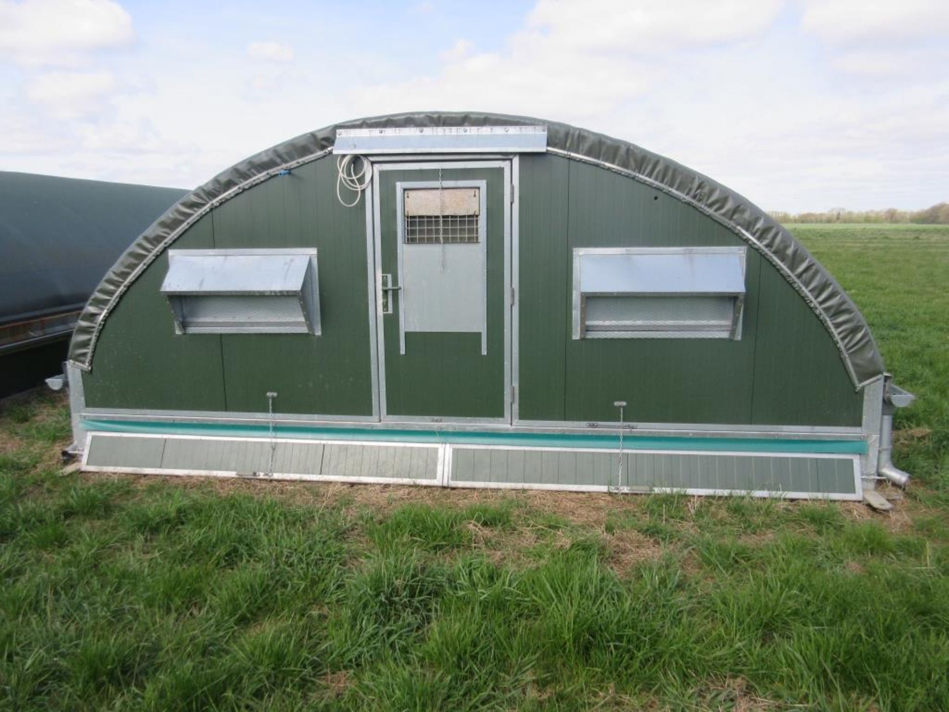 Halo Mini-Ranger sheds; 6no 10m x5m mobile rearing sheds. Purchased 2009.2010 and last used in - Image 3 of 5