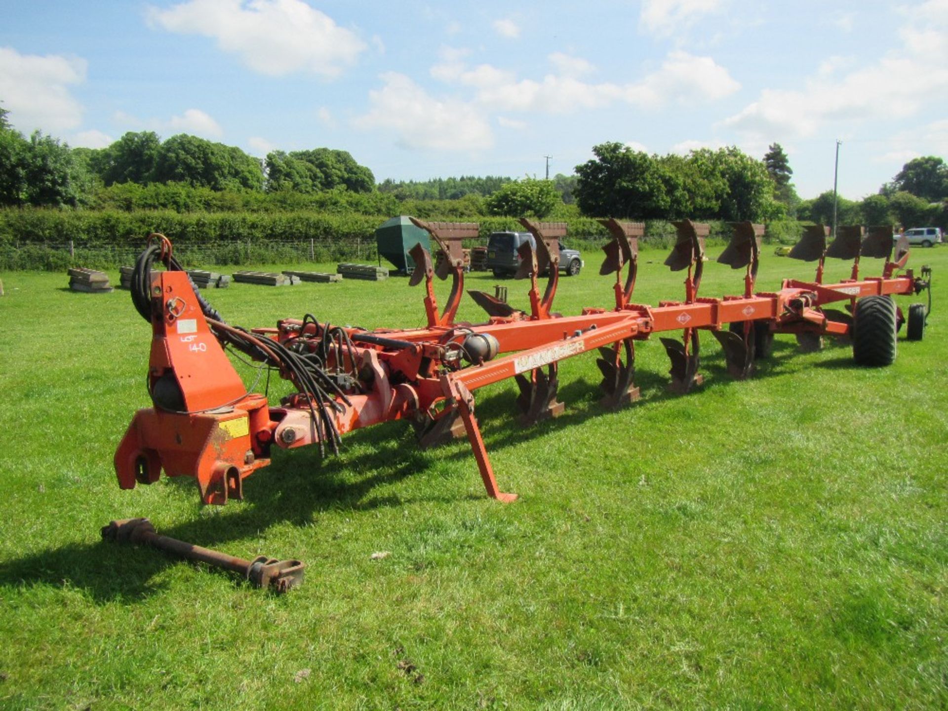 2002 Kuhn Manager SPF/10 8NS semi-mounted 8 furrow reversible plough with Auto-re-set