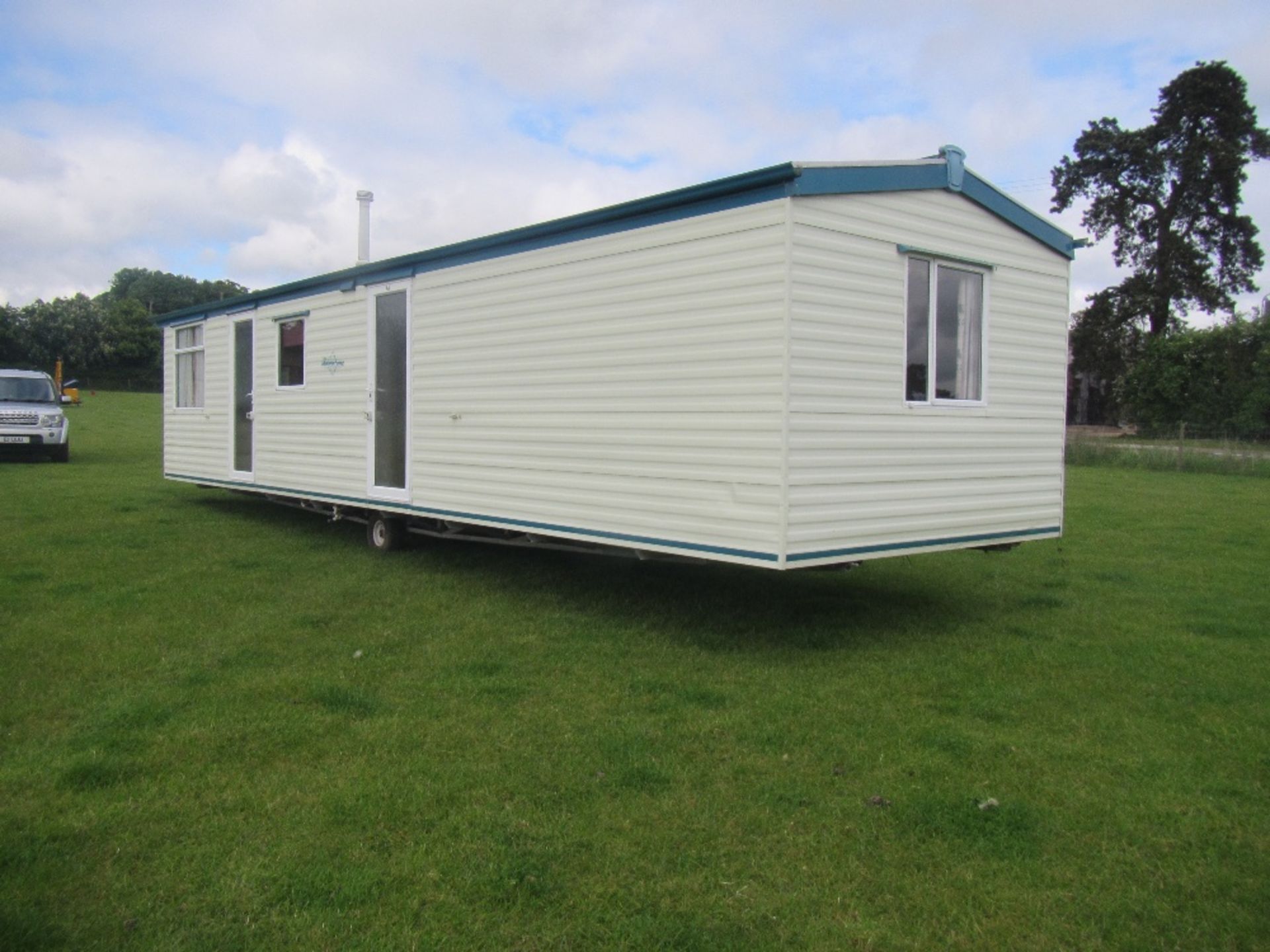 35ft 3 berth caravan - Image 4 of 7