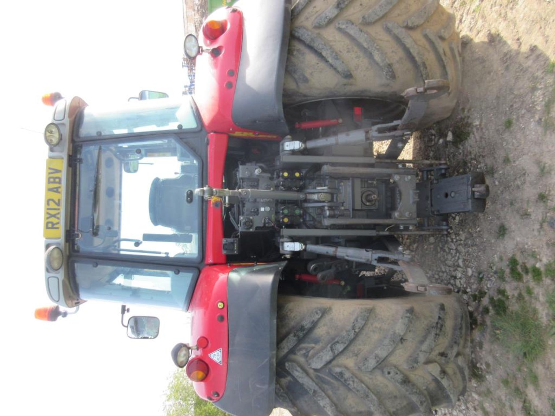 2012 MASSEY FERGUSON 7475 Dyna VT 4wd 50kph TRACTOR Fitted with front linkage, front and cab - Image 5 of 6