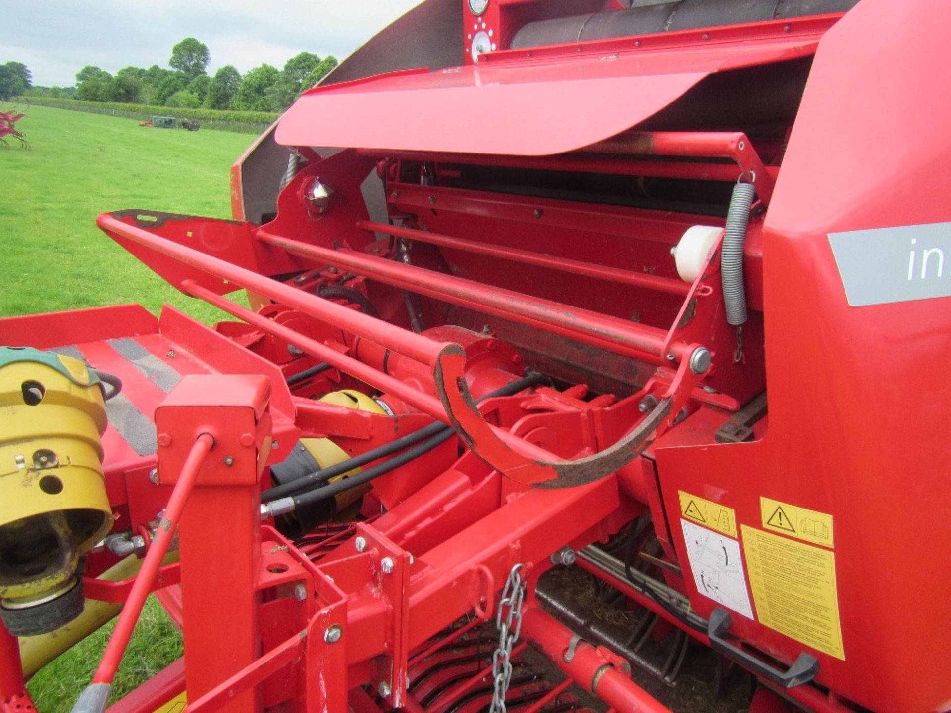 2010 Lely Welger RP435 single axle Master round baler, auto lube, wide pick up, fitted with chopper - Image 6 of 6