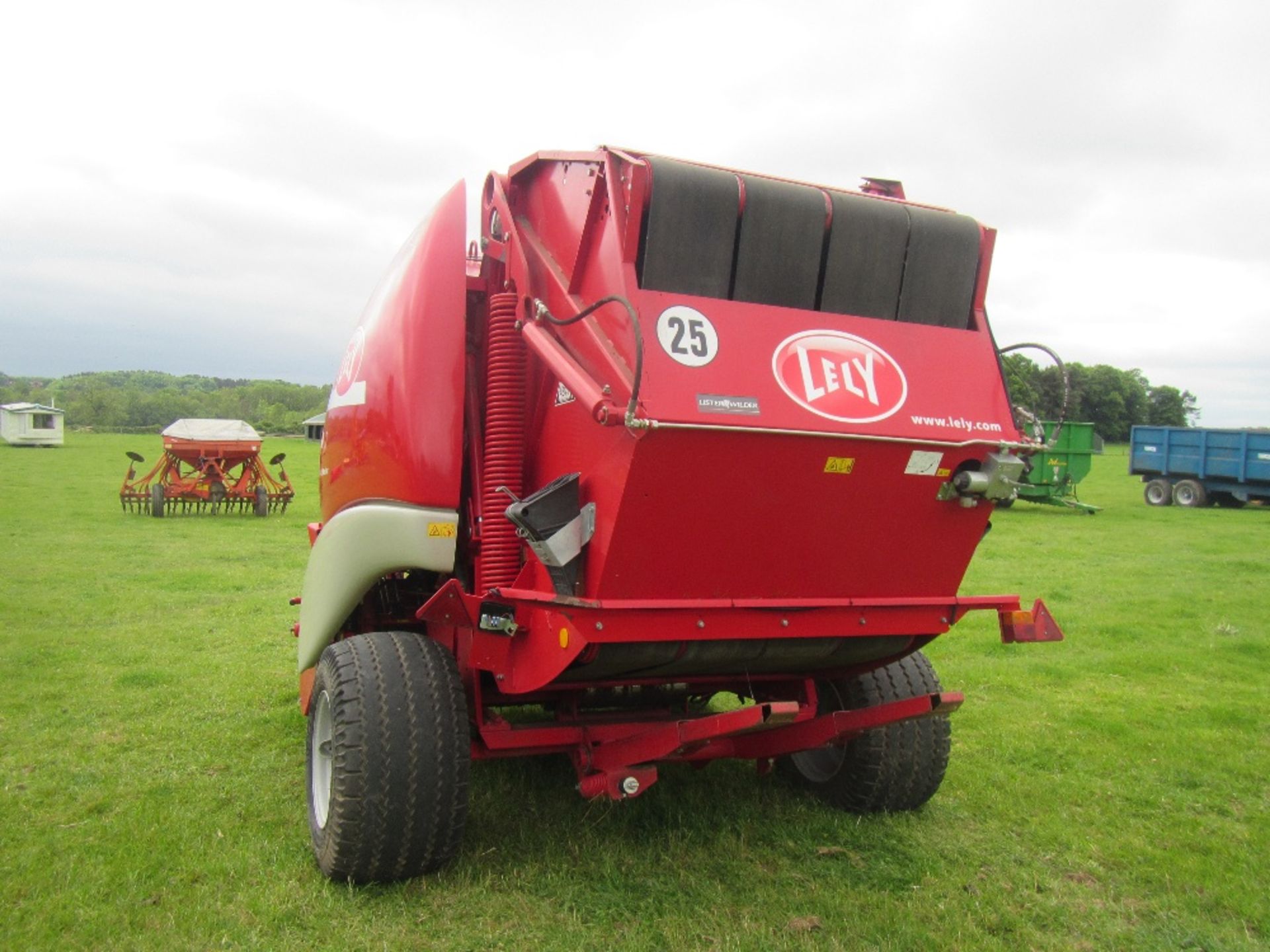 2010 Lely Welger RP435 single axle Master round baler, auto lube, wide pick up, fitted with chopper - Image 3 of 6