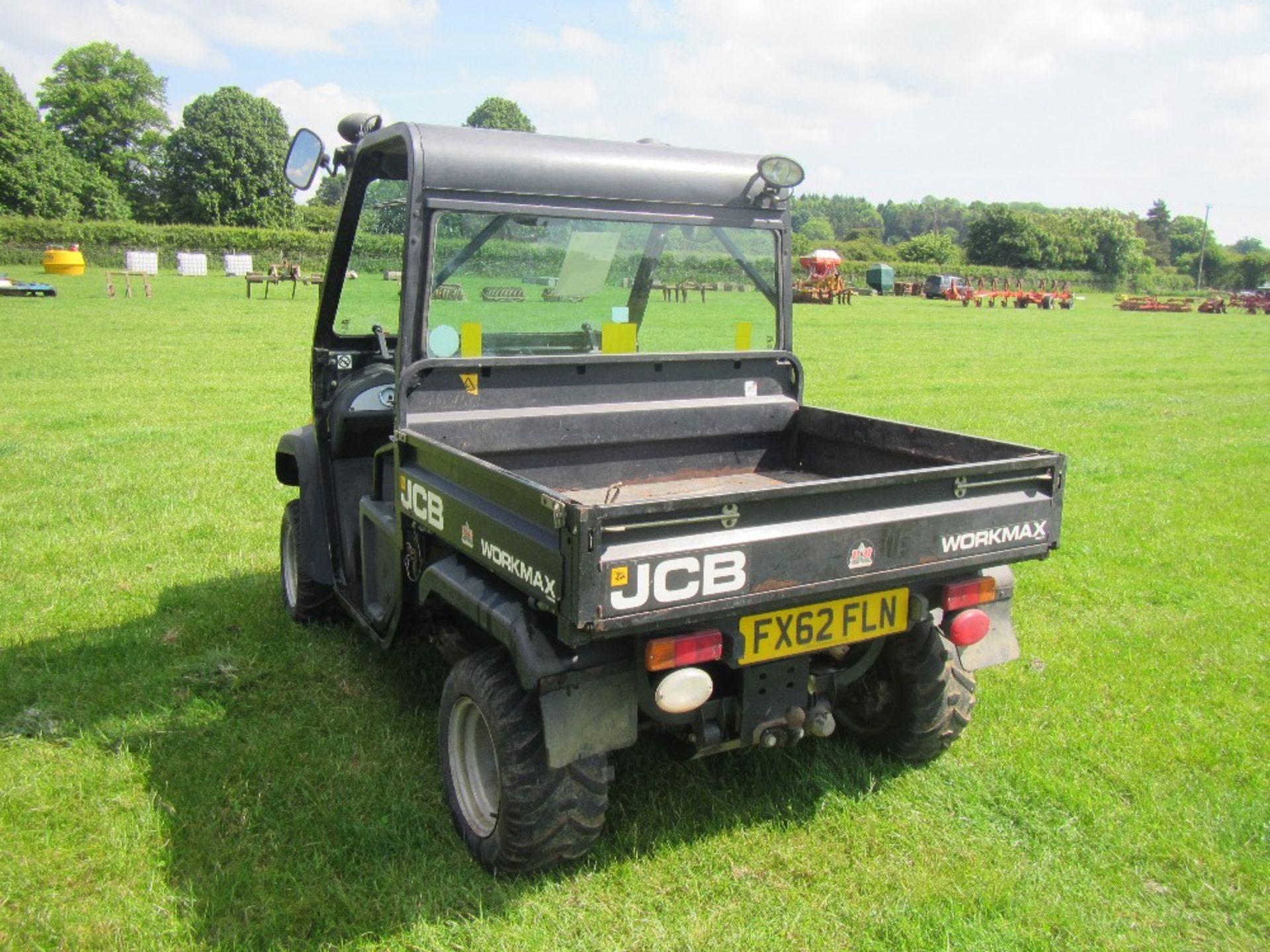 2012 JCB Workmax 1000D diesel 4x4 UTV Fitted with half cab Reg. No: FX62 FLN Serial No. - Image 3 of 5