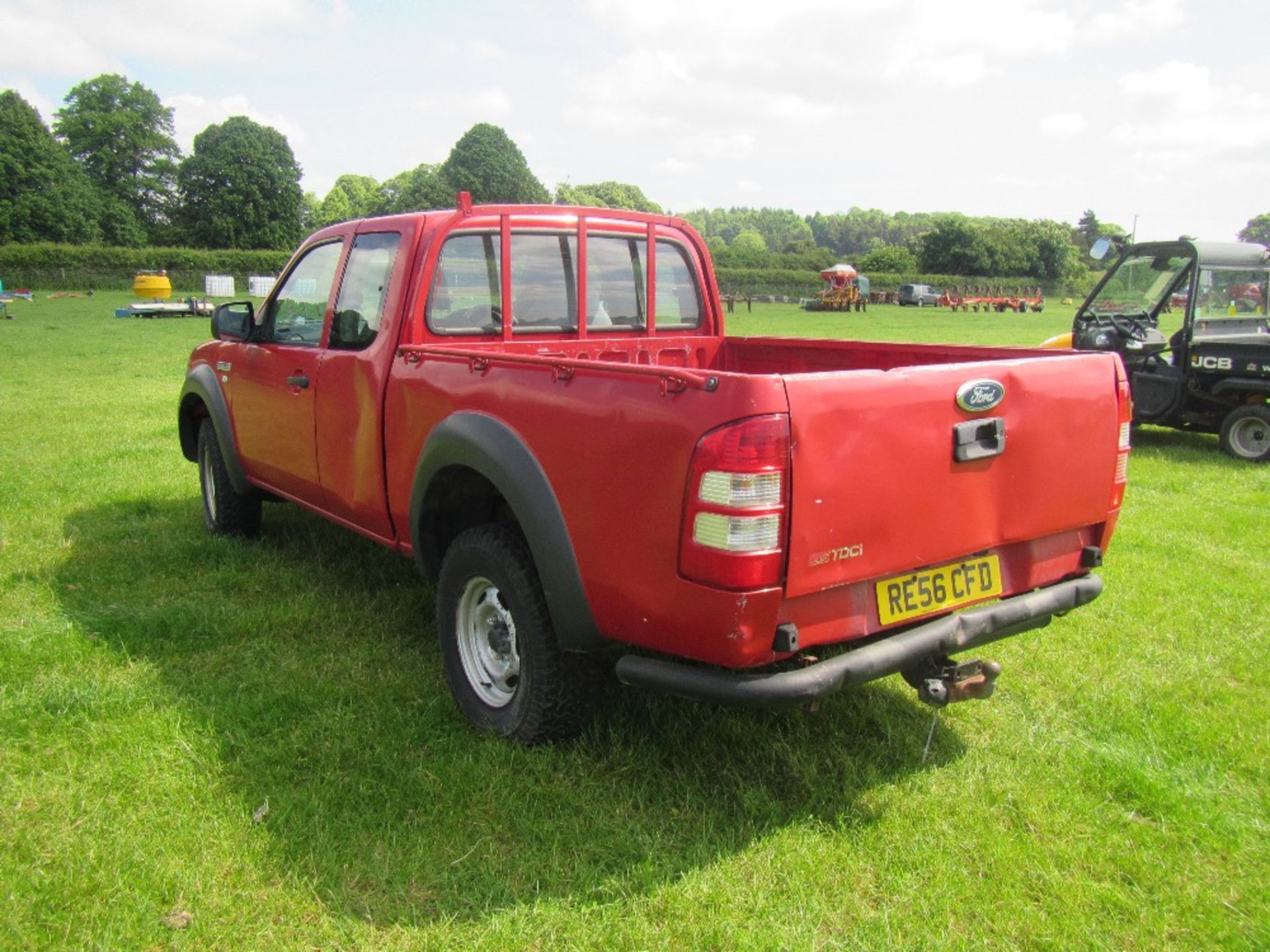 2006 Ford Ranger 2.5 TDCI diesel pick-up truck 5 speed manual gearbox Reg. No. RE56 CFD Serial No. - Image 3 of 5