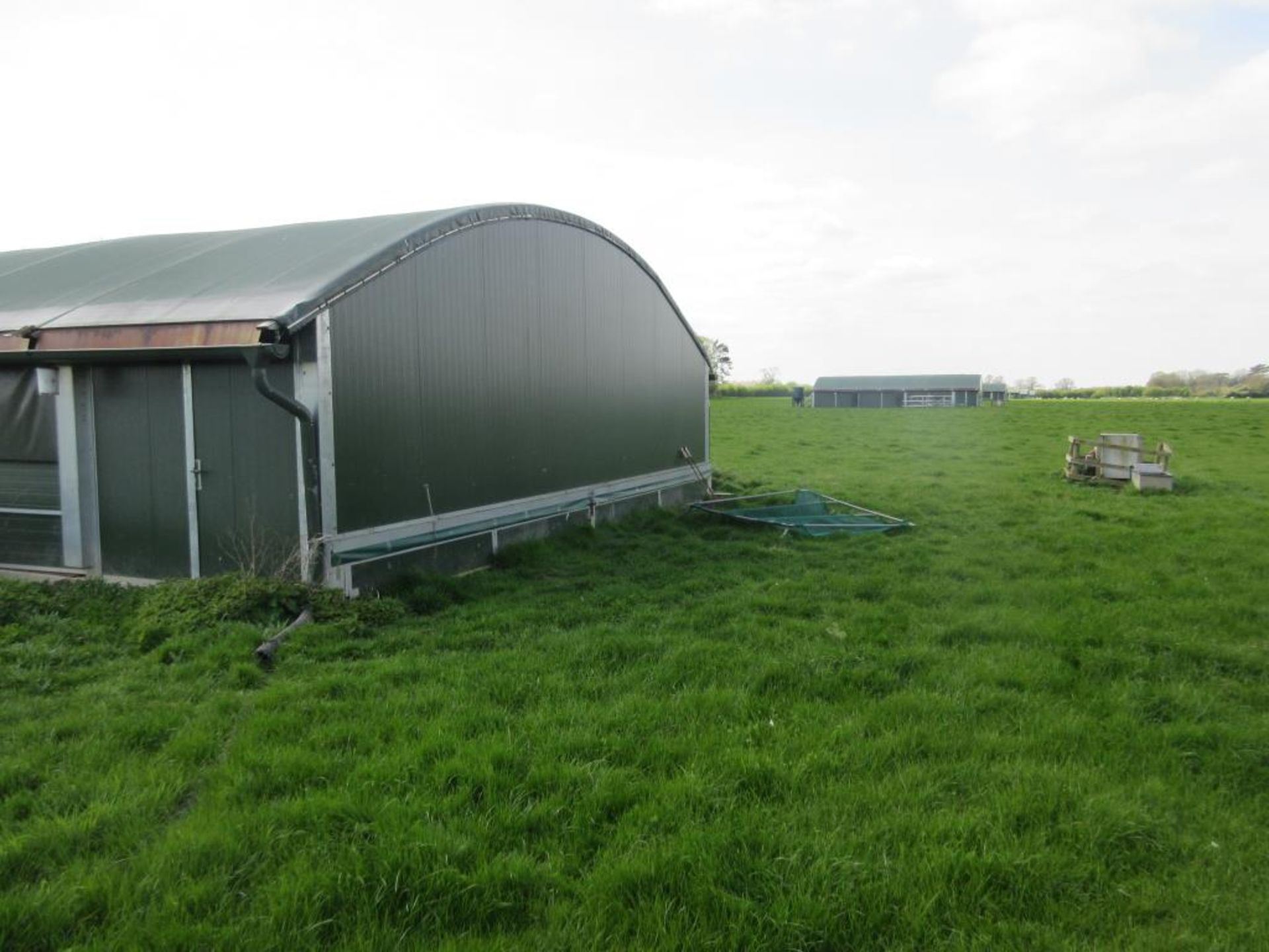 Halo pullet-rearing sheds; 6no 18m x9m mobile rearing sheds. 3 Purchased in February 2011; 3 - Image 3 of 9