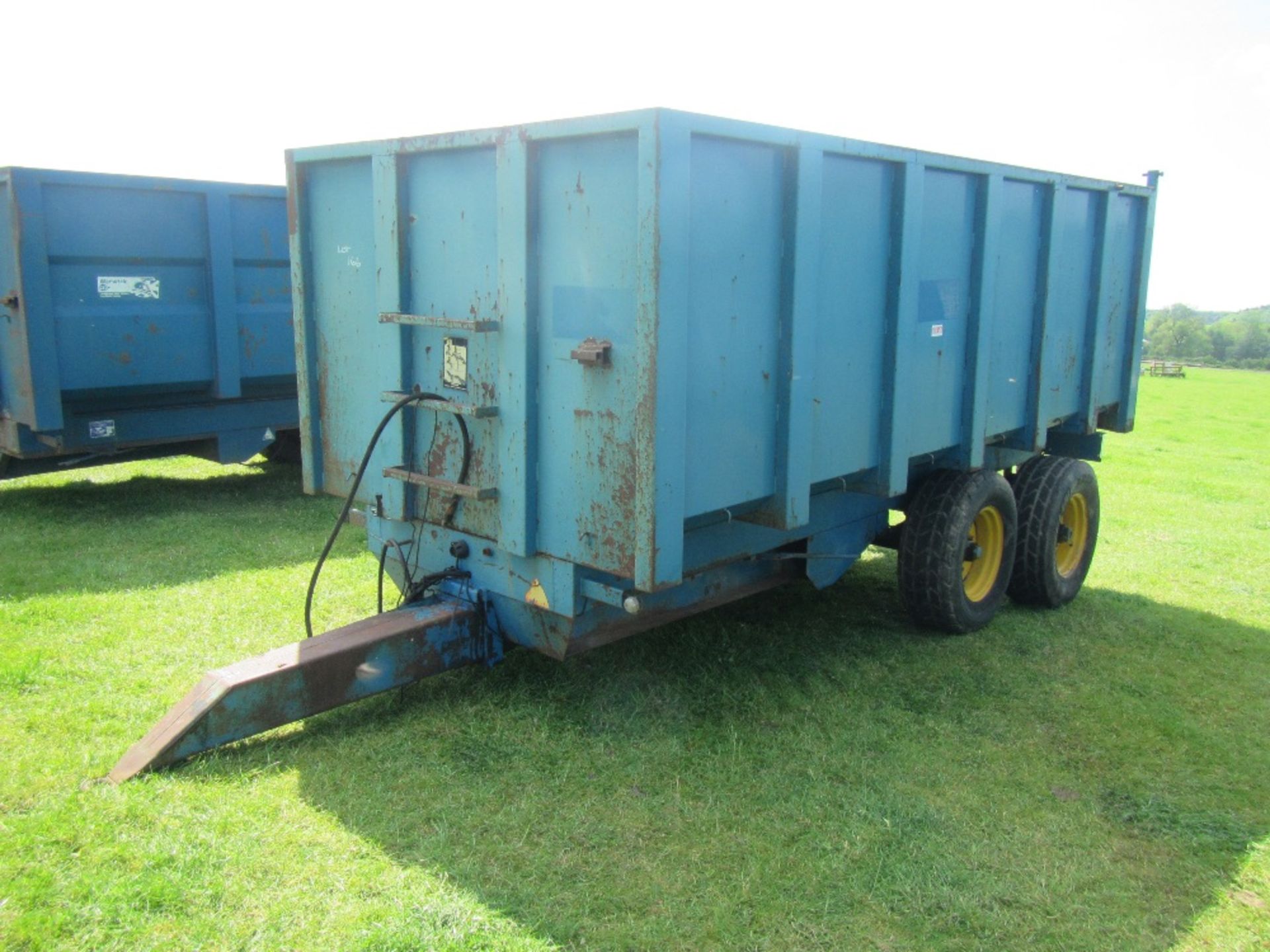 1982 Warwick 10tonne tandem axle steel monocoque tipping trailer - Image 2 of 5