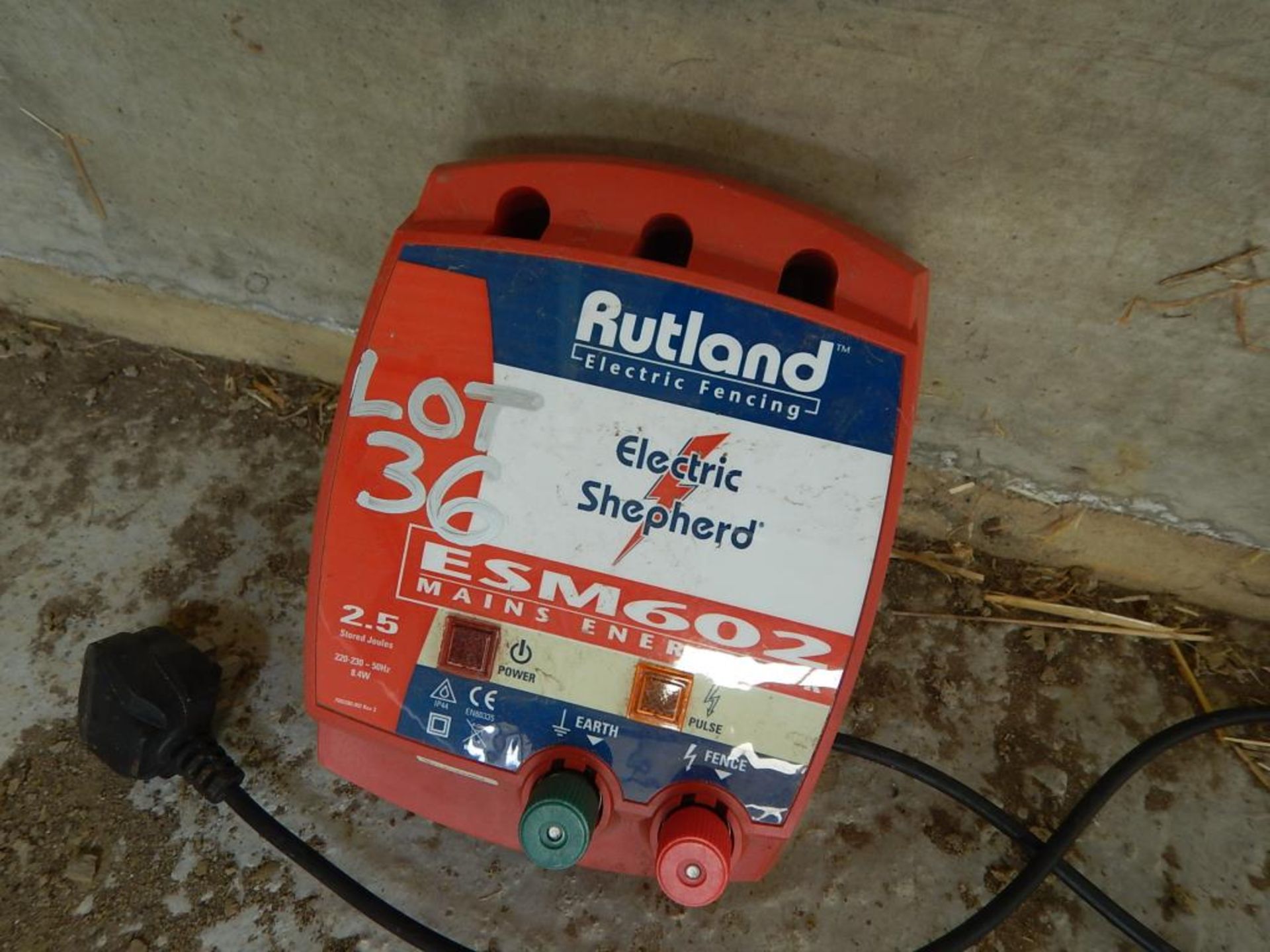 Rutland ESM602 electric fence unit