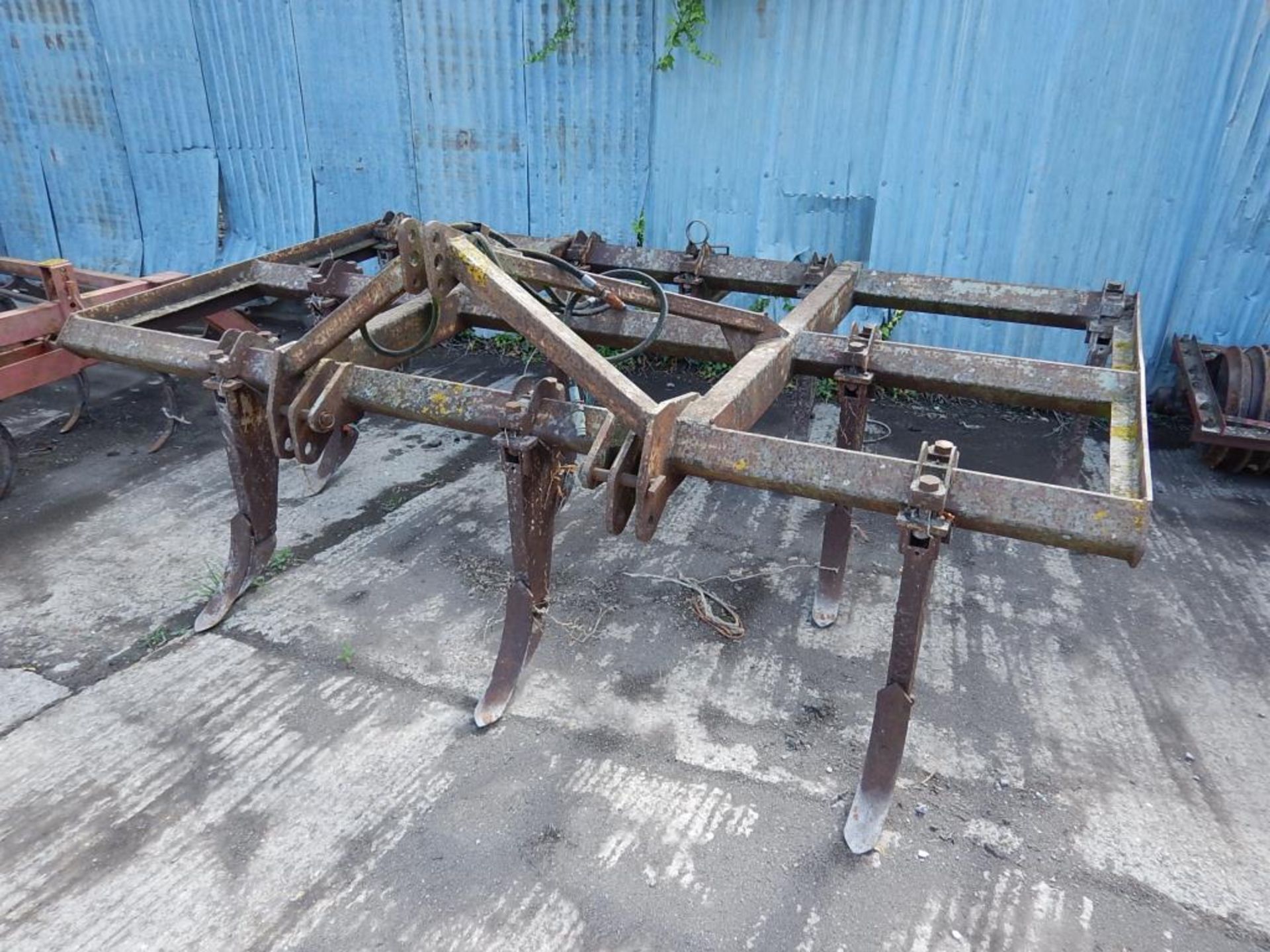 Bomford 10 leg chisel plough