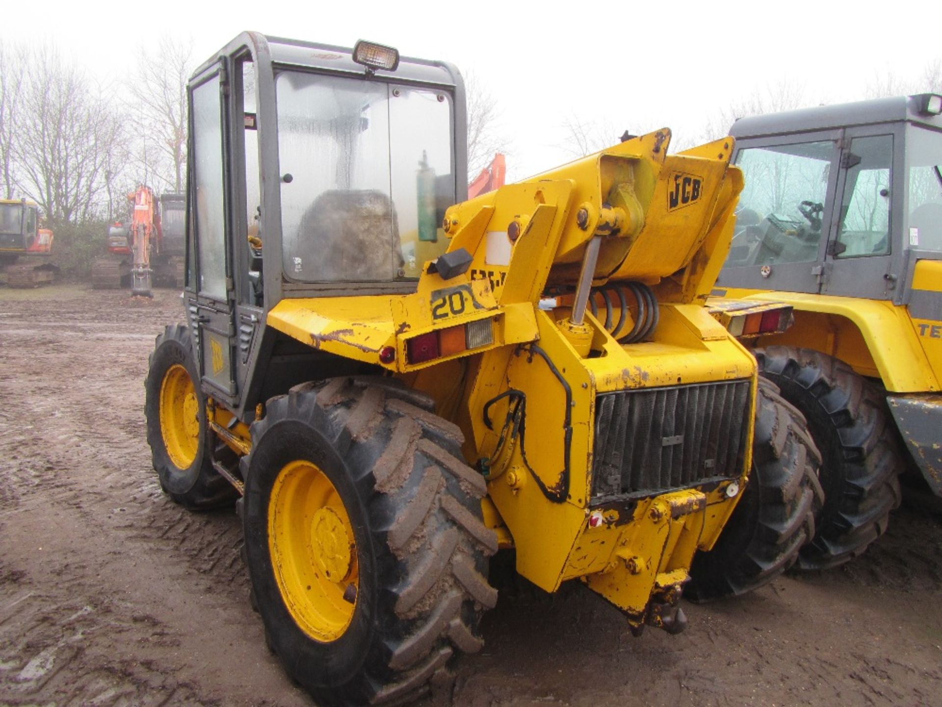 JCB 525-58 Handler Ser. No. 568943 - Image 4 of 5