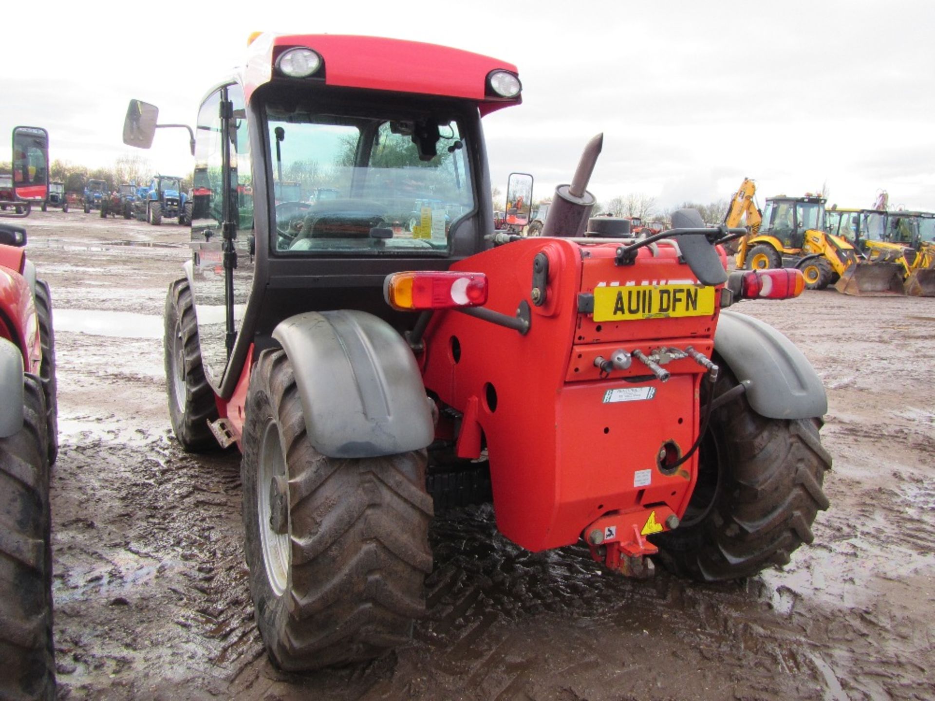 Manitou 735 Telehandler Reg Docs will be supplied Reg. No. AU11 DFN Ser No 593611 - Image 5 of 6