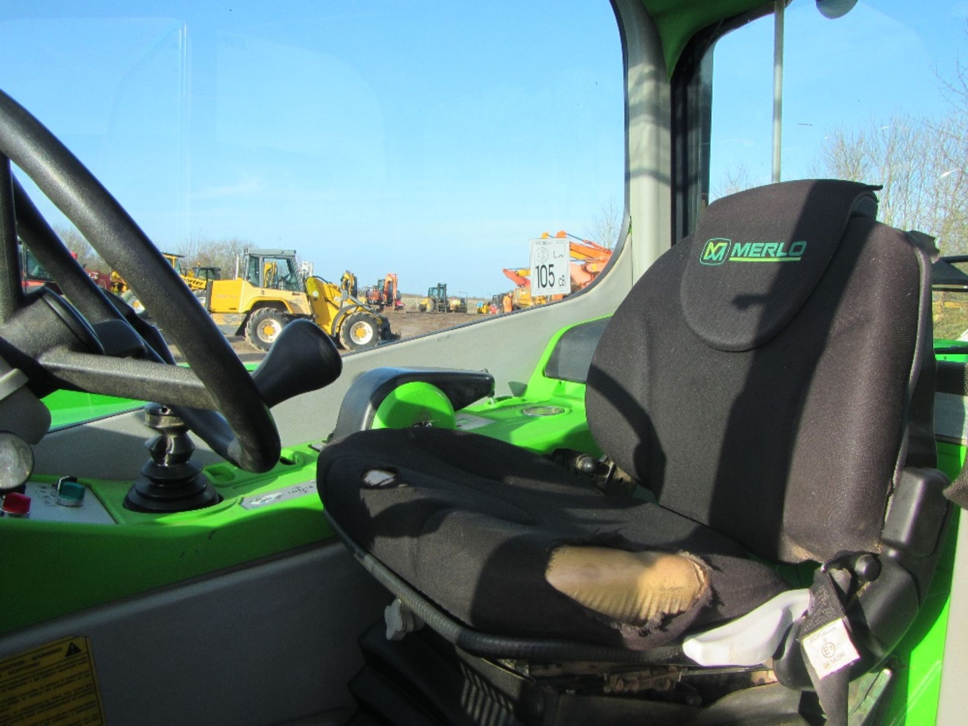 Merlo P34.7 Telehandler c/w 40k, Air Con, Boom Suspension, Hyd Pin Lock, Pick Up Hitch. 1st Regd 1/ - Image 3 of 6