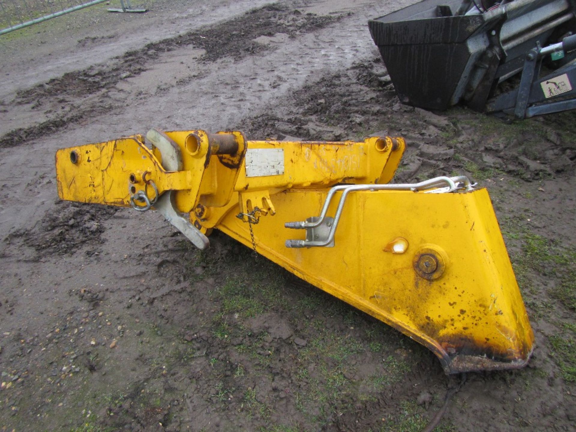 2014 JCB Front Headstock and Front Boom Section - Image 2 of 2