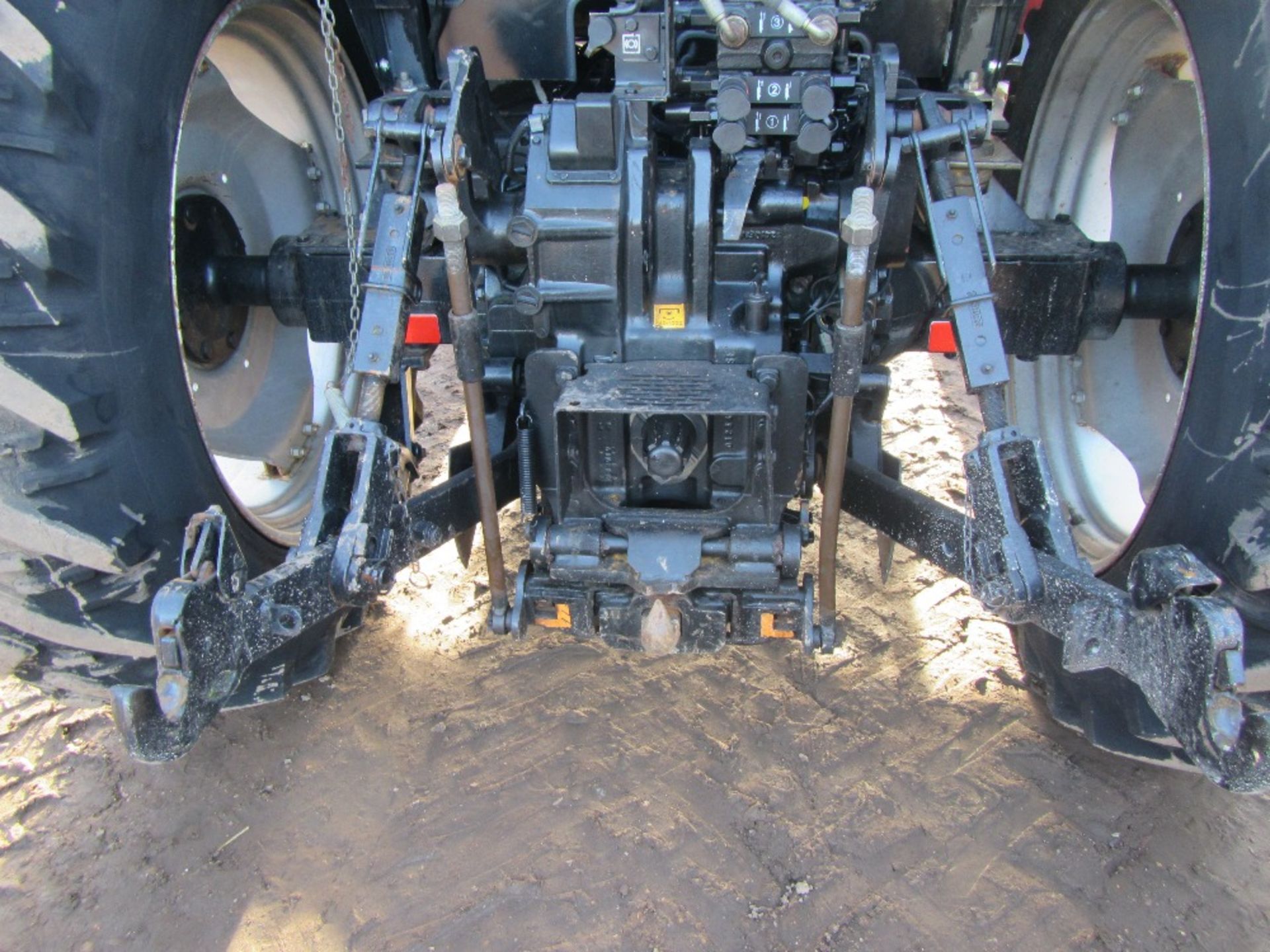 Case International MX90 Tractor c/w Quicke 760 Loader Reg No T367 OKW - Image 7 of 16