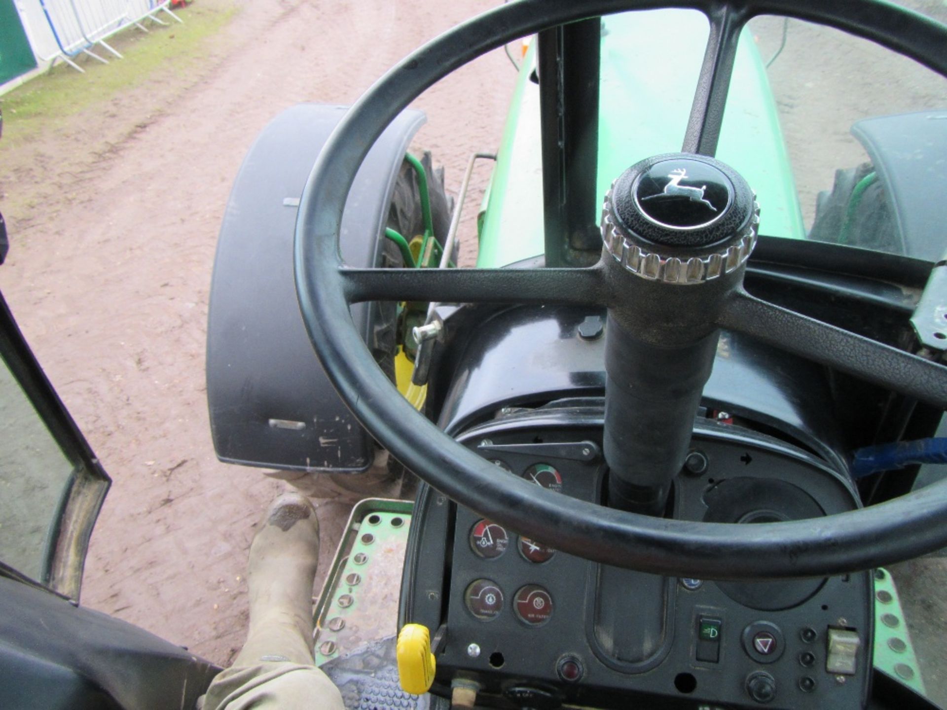 John Deere 4240s Tractor - Image 17 of 18