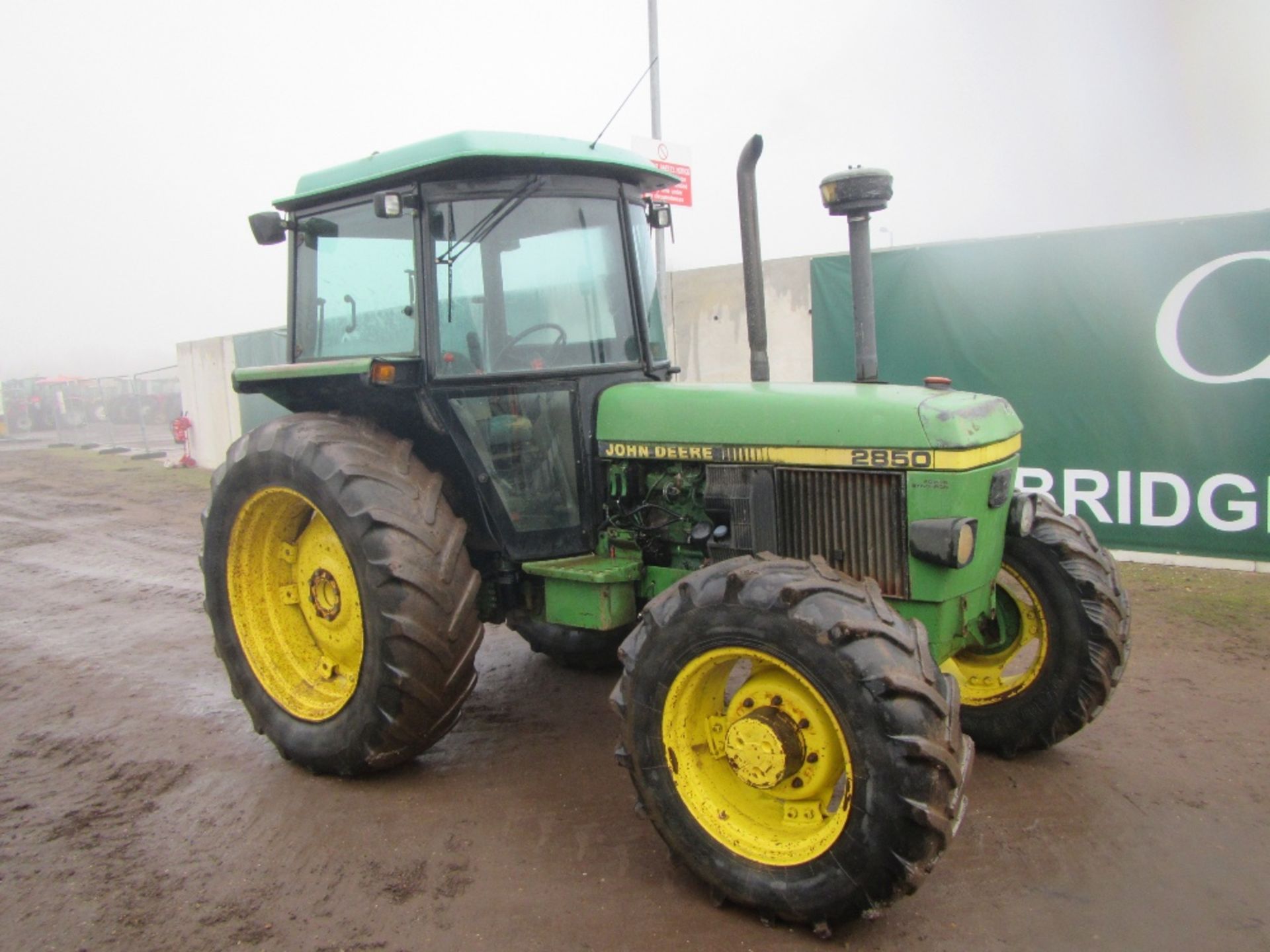 1990 John Deere 2850 4wd Tractor c/w SG2 Cab Ser No 699667 - Image 3 of 17