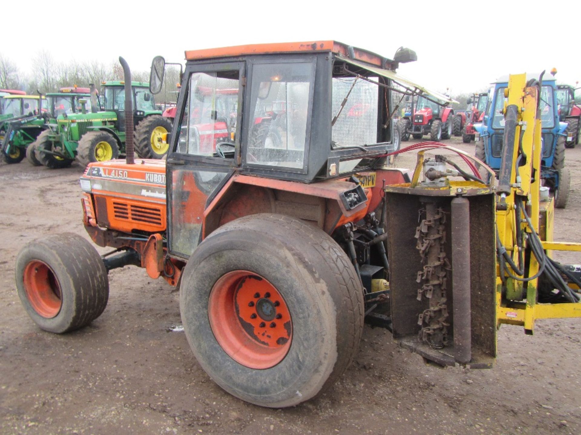 Kubota L4150 Tractor c/w Twose Flail Hedgecutter Reg. No. G554 YPV - Image 8 of 11