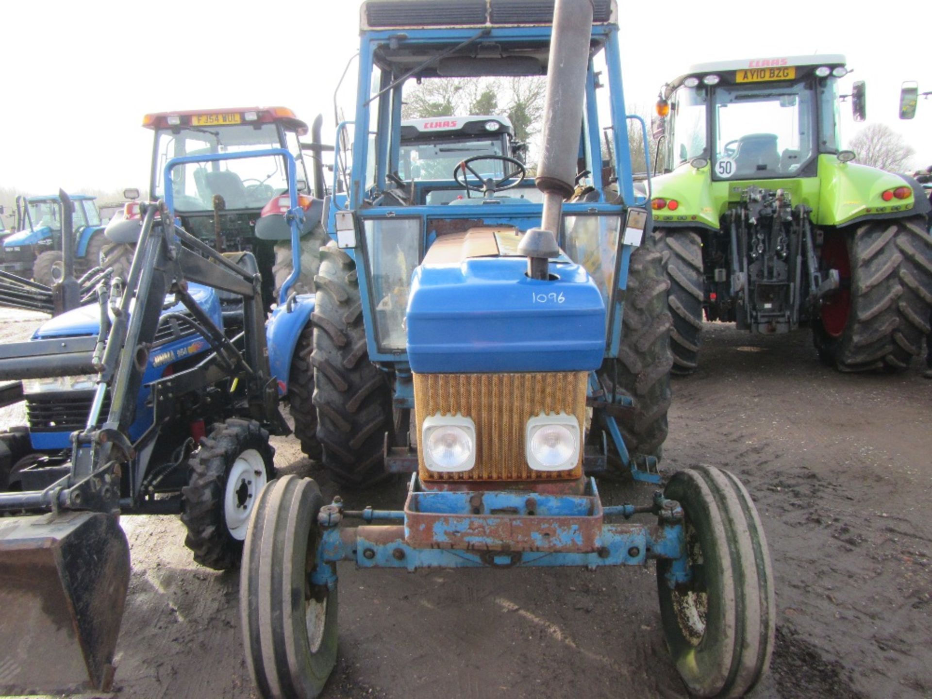 Ford 5610 2wd Tractor c/w Floor Change Gearbox. Reg. No. B621 UOW Ser. No. BA22021 - Image 2 of 10