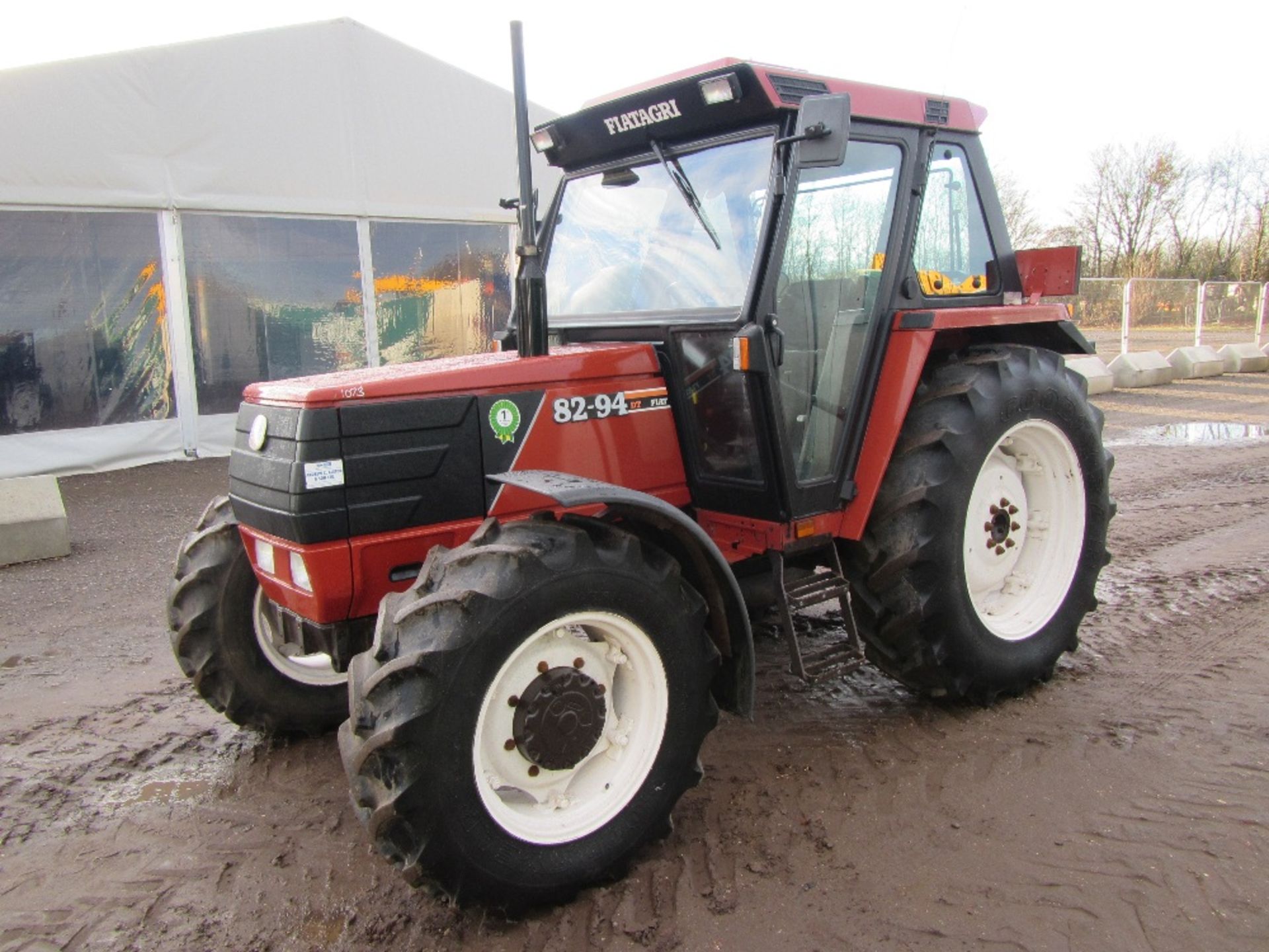 Fiat 82-94 4wd Tractor. One Owner. Reg Docs will be supplied 2675 Hrs. Reg. No. L728 XCS Ser No