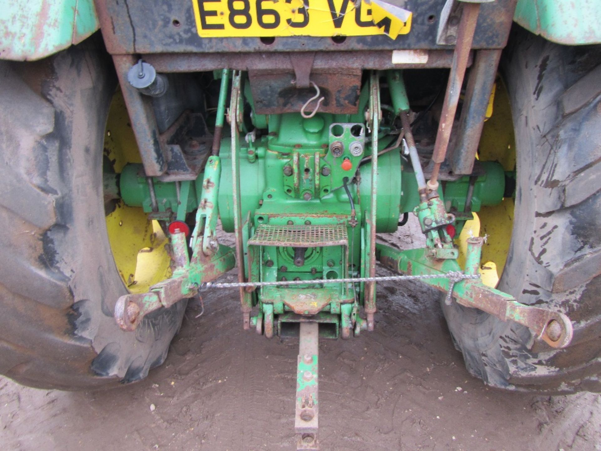 John Deere 2650 Tractor c/w Trima Loader Reg. No. E863 VGA. Ser No 621447 UNRESERVED LOT - Image 7 of 17