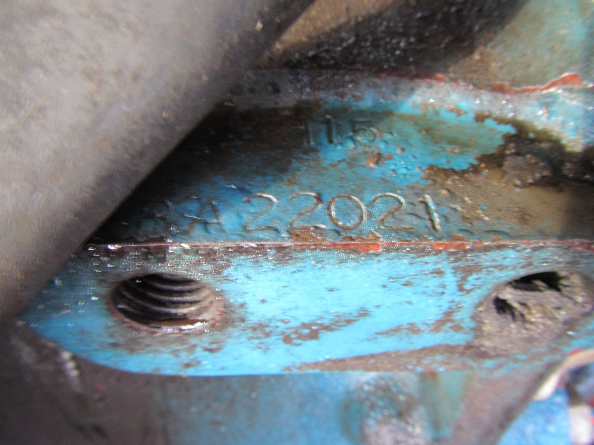Ford 5610 2wd Tractor c/w Floor Change Gearbox. Reg. No. B621 UOW Ser. No. BA22021 - Image 10 of 10