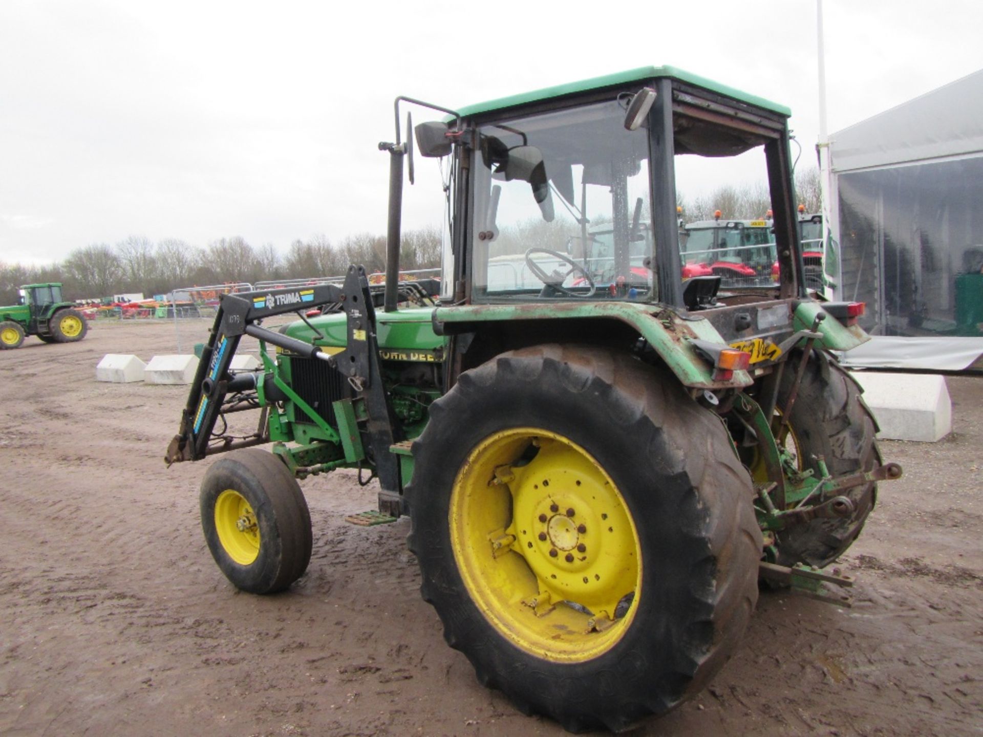 John Deere 2650 Tractor c/w Trima Loader Reg. No. E863 VGA. Ser No 621447 UNRESERVED LOT - Image 9 of 17