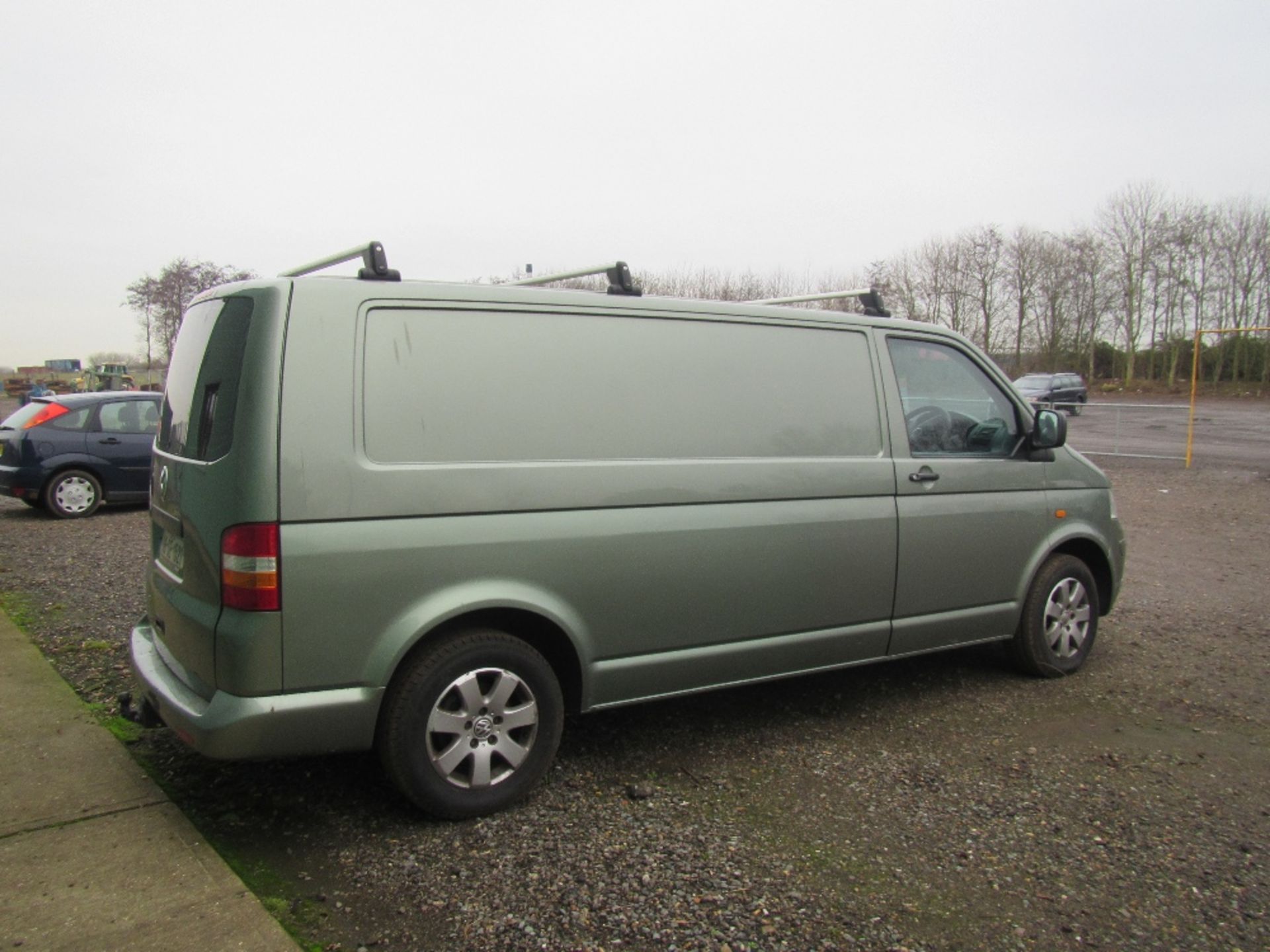 VW Transporter 2.5 TDI LWD c/w 4no. New Tyres, Oil Cooler, Bushings Fully Serviced. Irish Reg Docs - Image 6 of 10