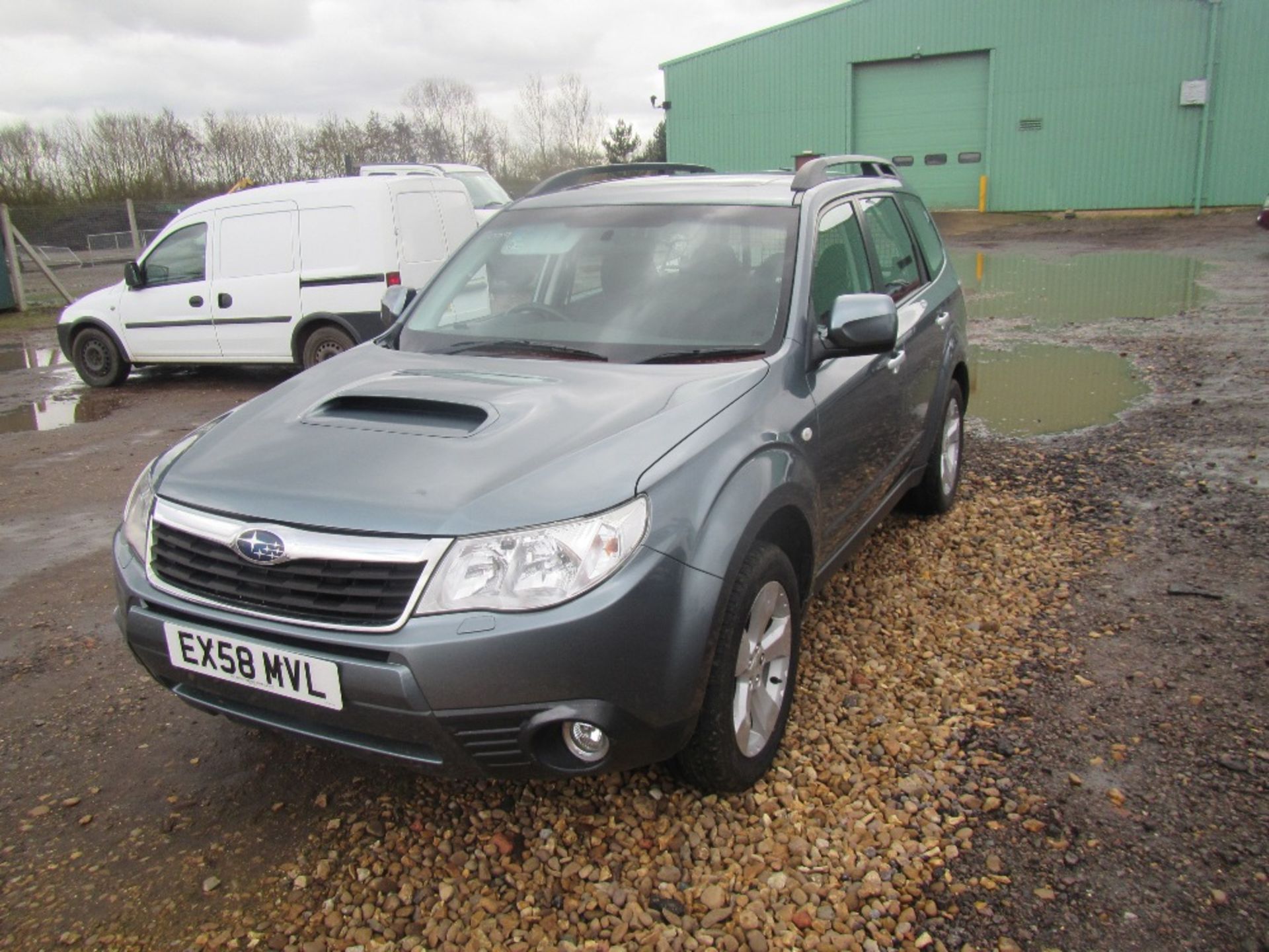 2009 Subaru Forester XC 4wd. 1 owner. Mileage: 111,000. MOT till 21/1/18