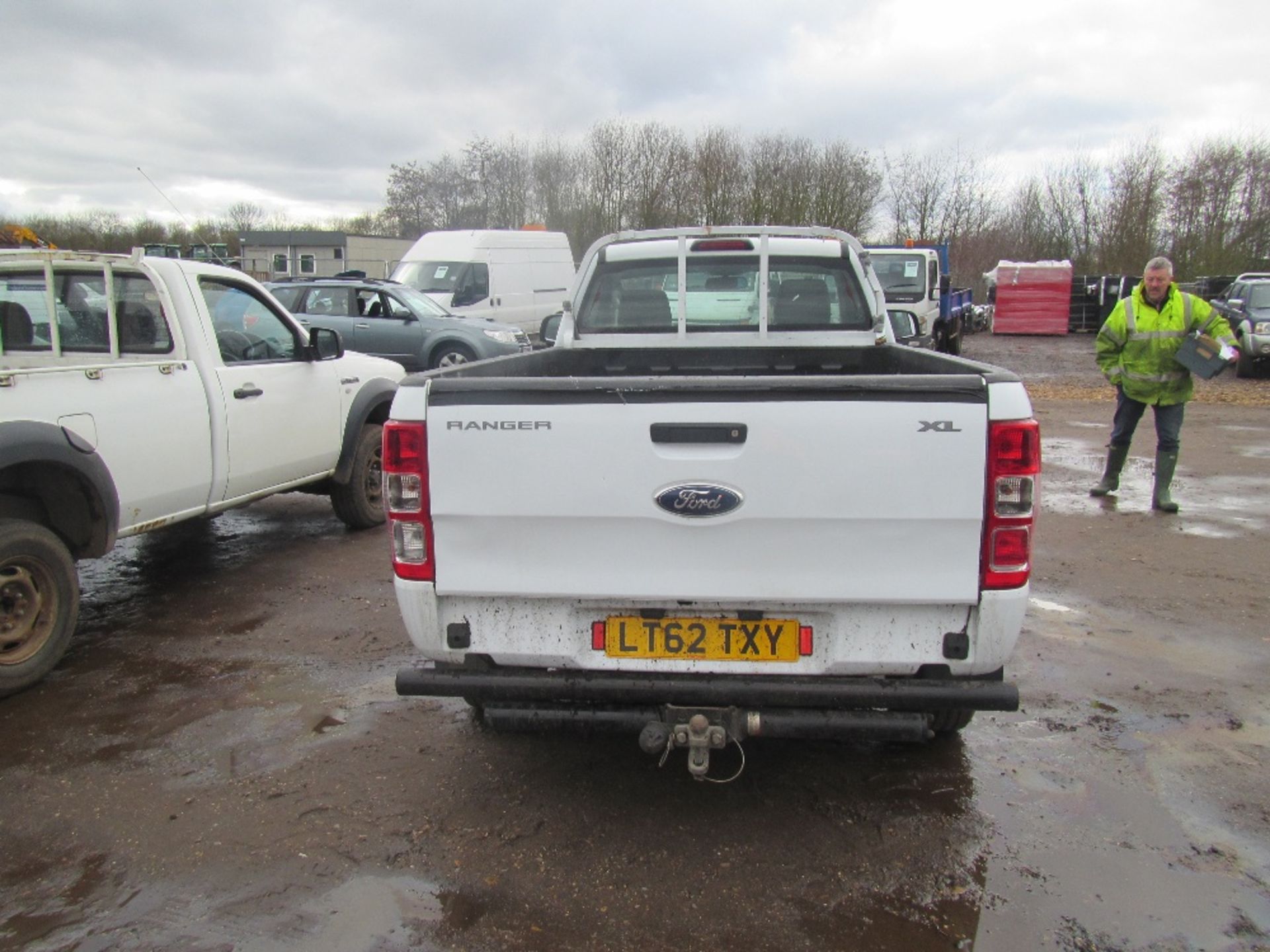 2012 Ford Ranger Single Cab c/w Full Service History. Reg Docs will be supplied Mileage: 35,000 12 - Image 5 of 7