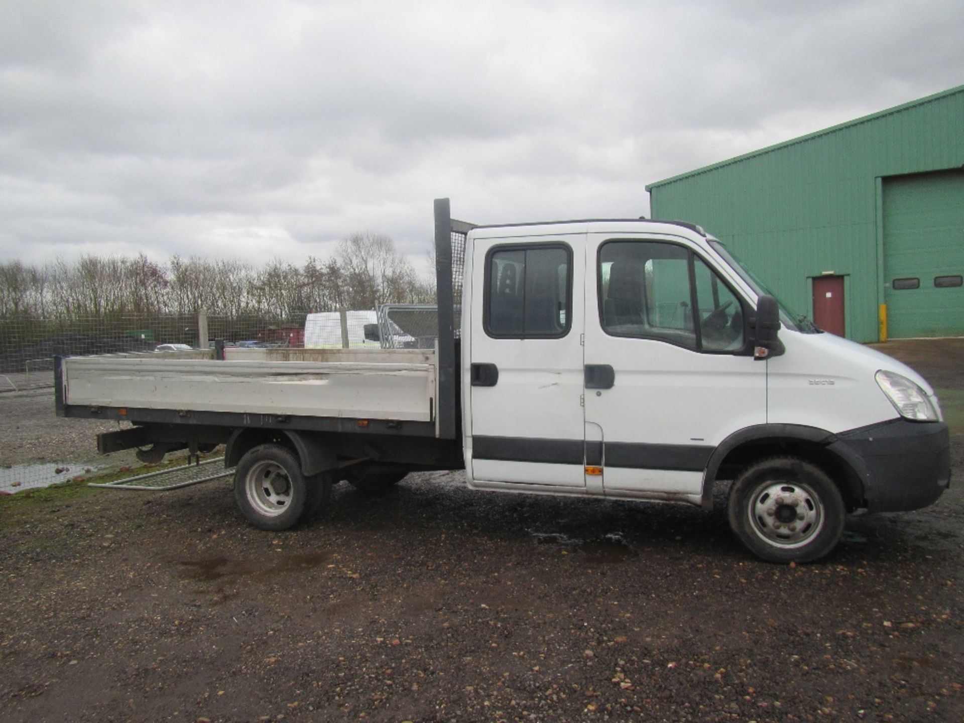 Iveco Daily 35C12 Crew Cab, Power Steering MOT 24/06/17 Reg. No. GN57 MDK - Image 4 of 8