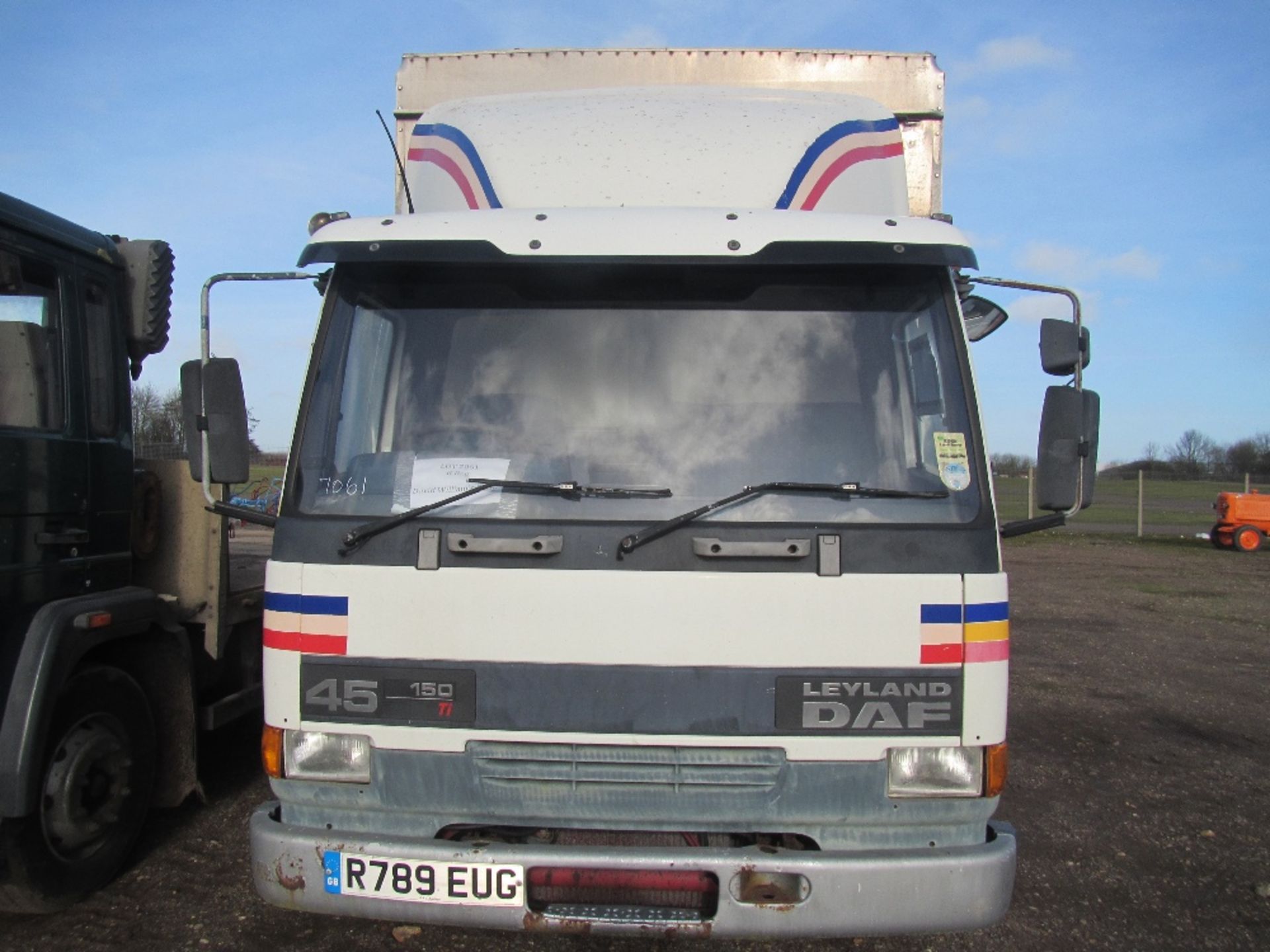 Daf 150 Williams Cattle Box Mileage: 158,950. No MOT Reg. No. R789 EUG - Image 2 of 8