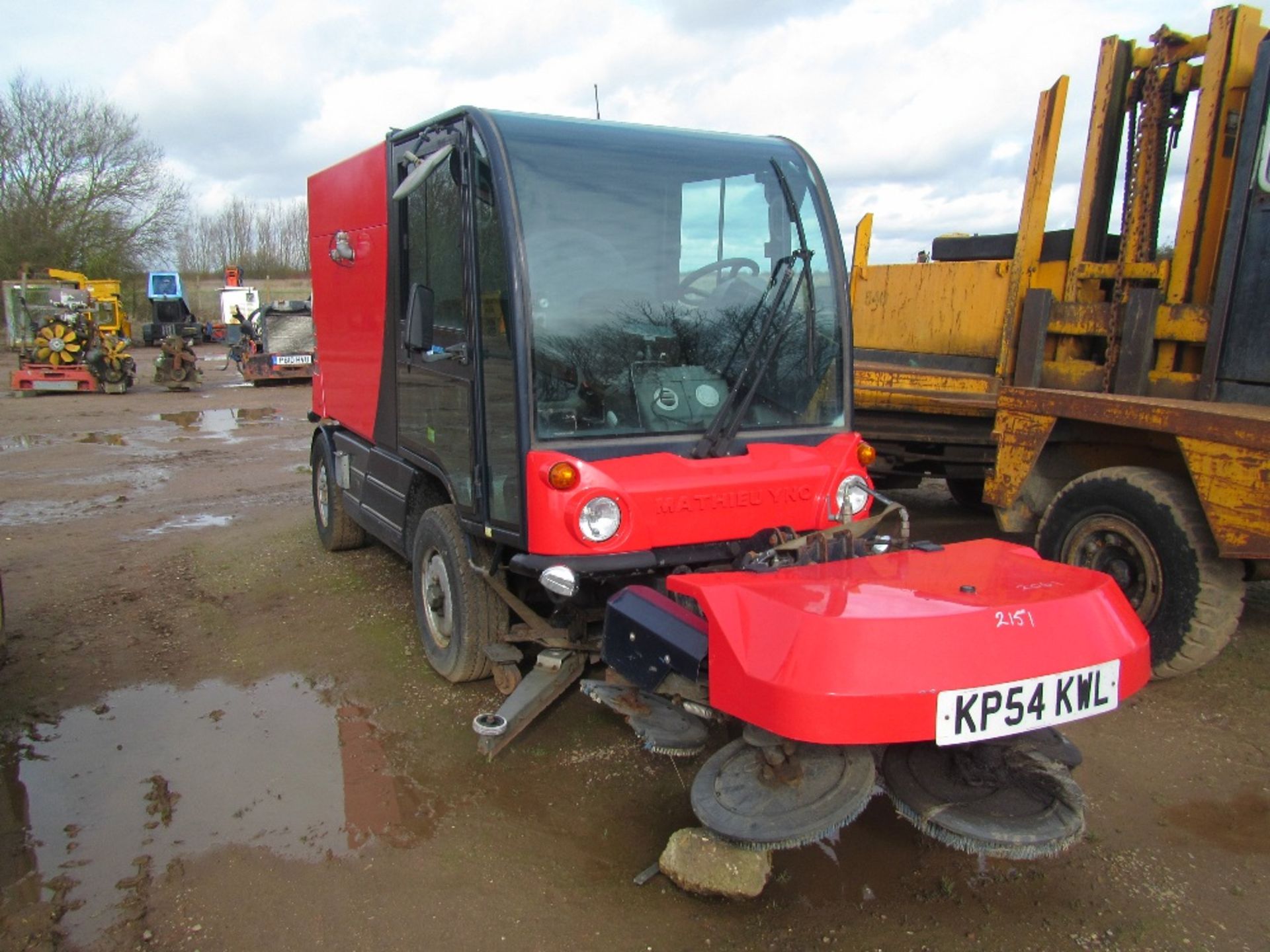 2004 Mathieu YNO Road Sweeper Reg. No. KP54 KWL - Image 2 of 7