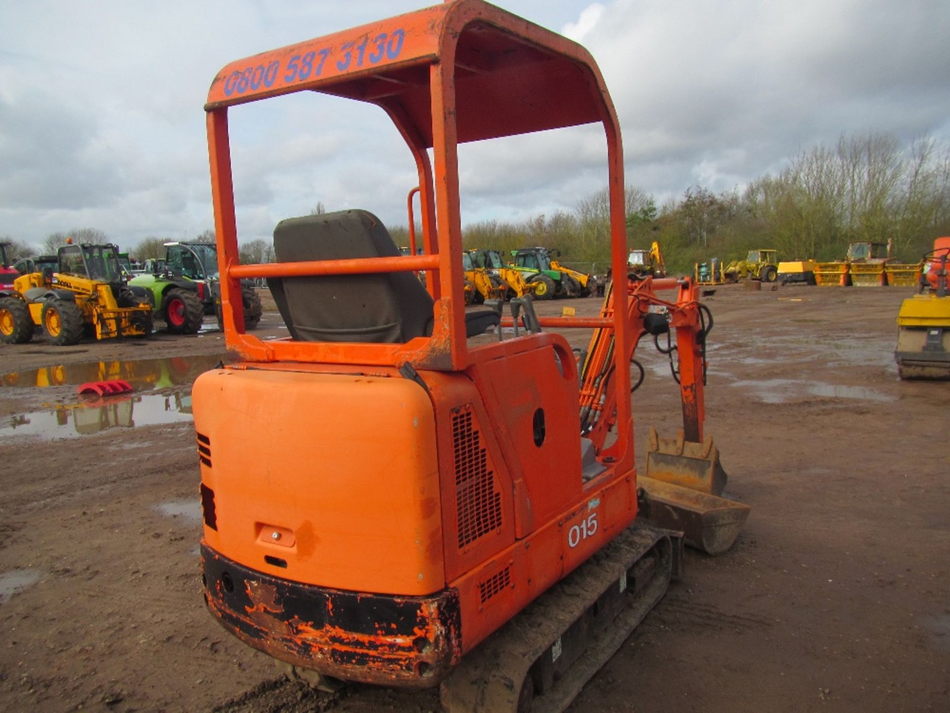 2004 Daewoo 015 Mini Digger Ser. No. 20097 - Image 3 of 6