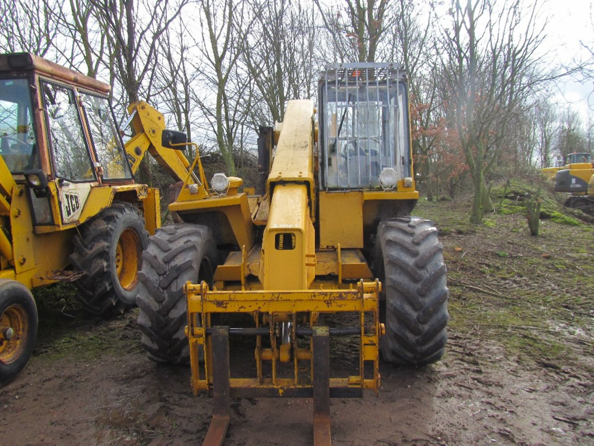 JCB 520-4 Telereach Ser. No. 2447155 - Image 2 of 7