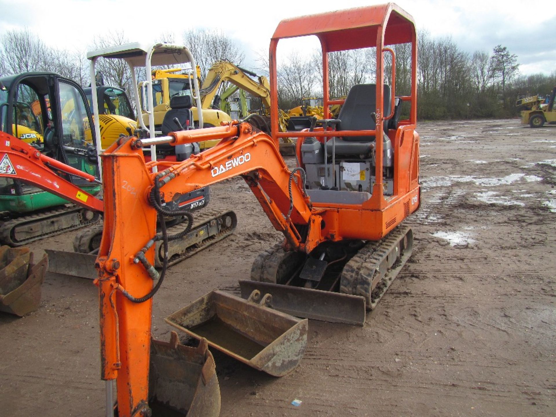 2004 Daewoo 015 Mini Digger Ser. No. 20097