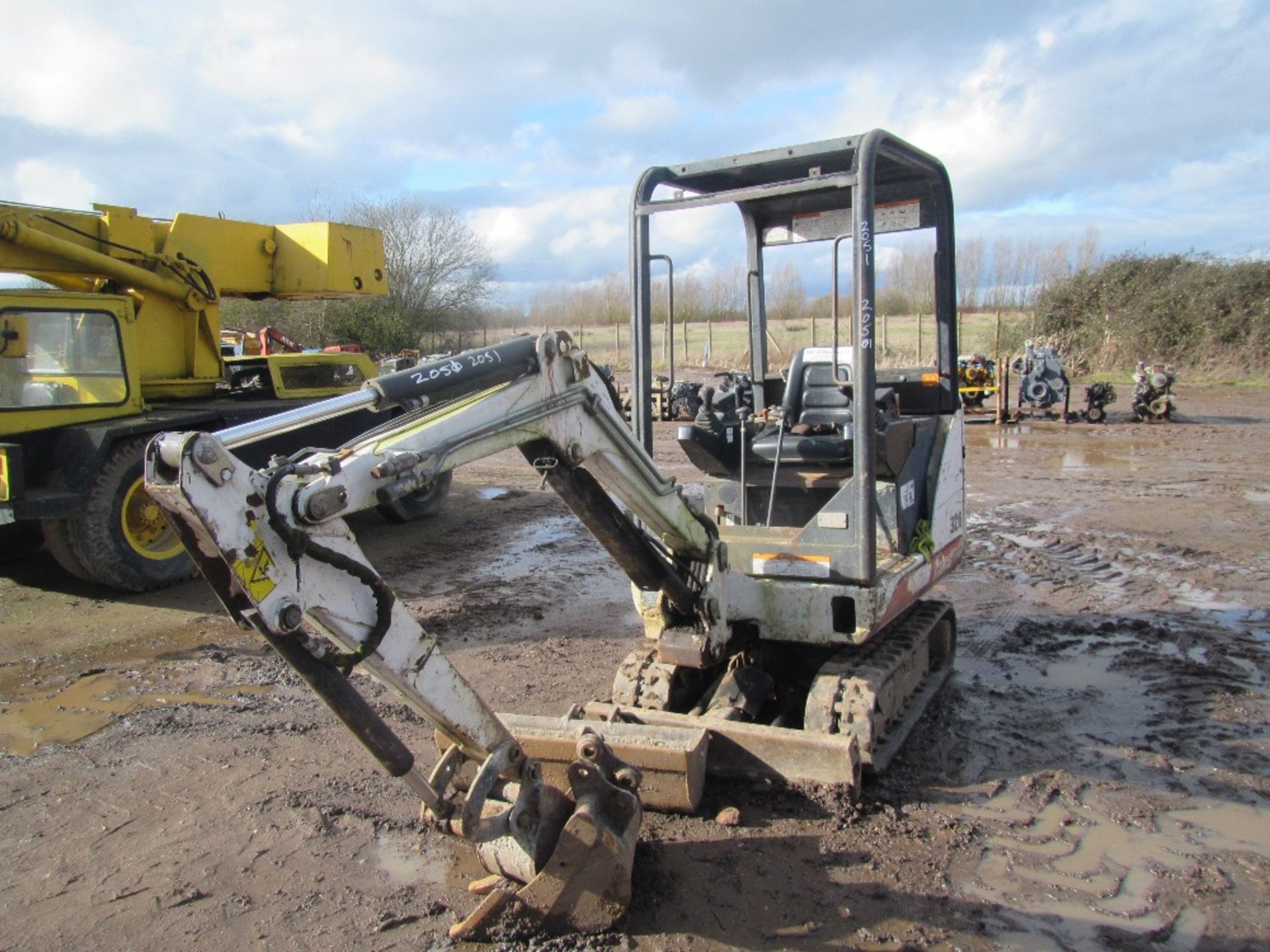 Bobcat 320 Mini Digger