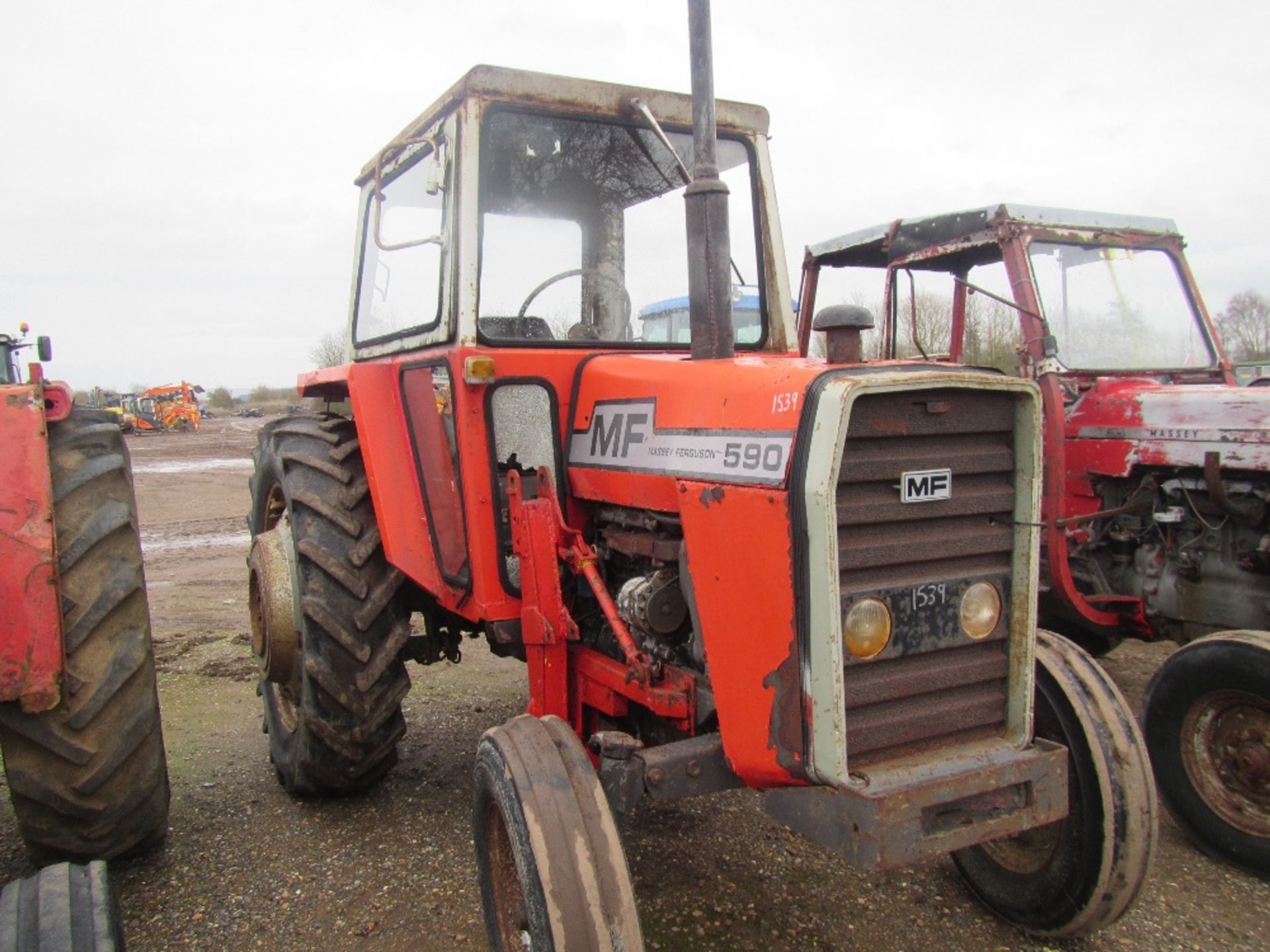 Massey Ferguson 590 Tractor - Image 2 of 6