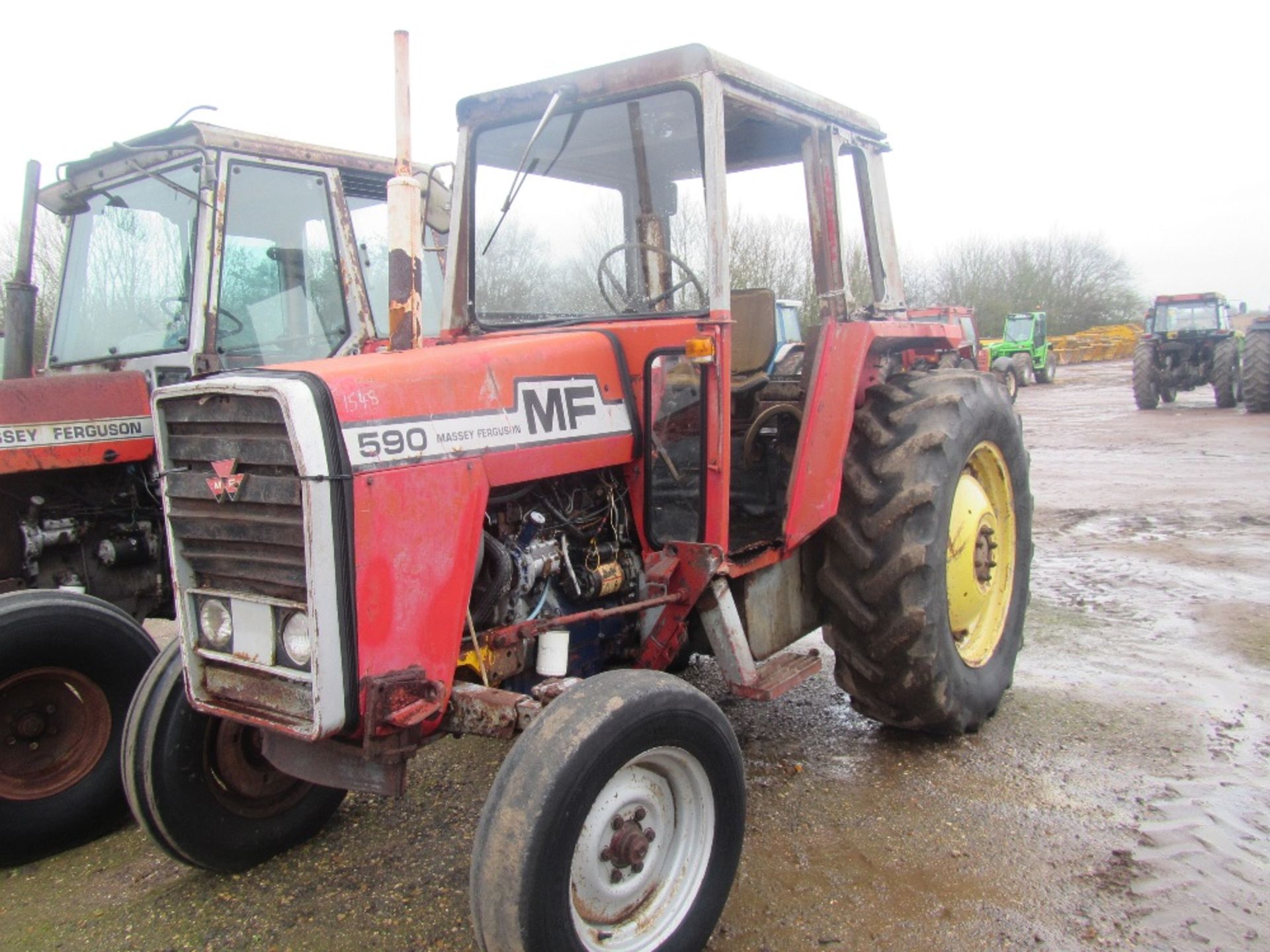 Massey Ferguson 590 2wd Tractor Ser No 375652