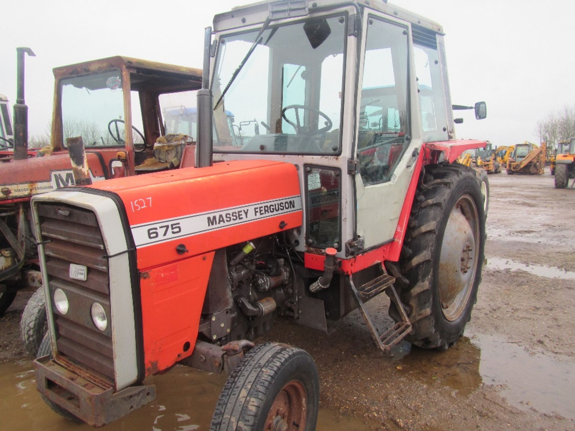 Massey Ferguson 675 Tractor