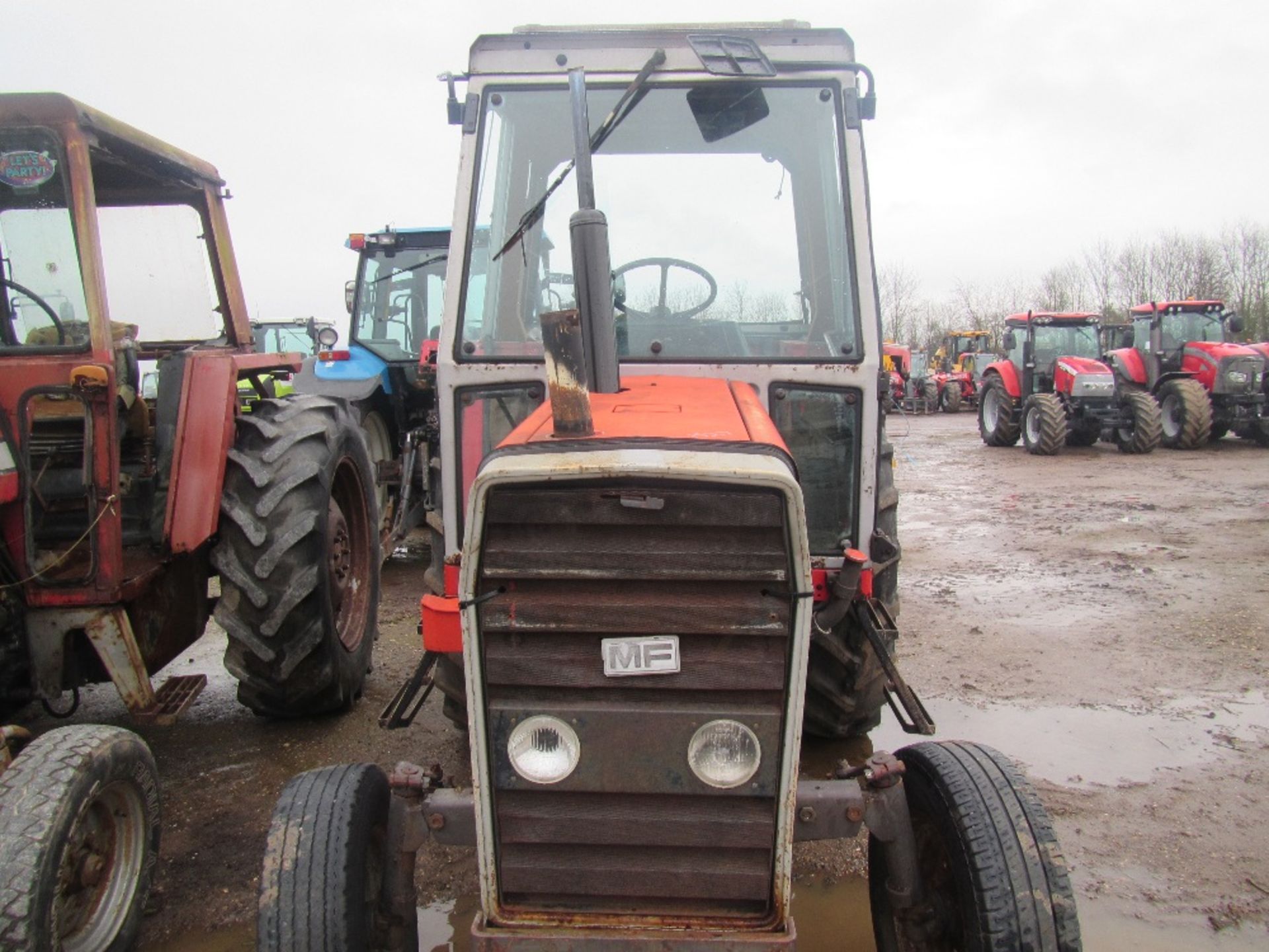 Massey Ferguson 675 Tractor - Image 2 of 6