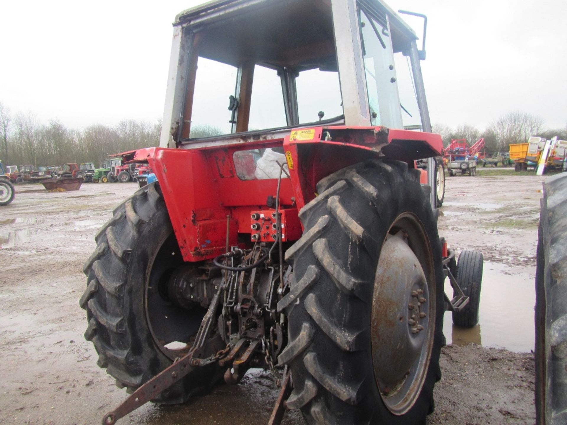 Massey Ferguson 675 Tractor - Image 6 of 6