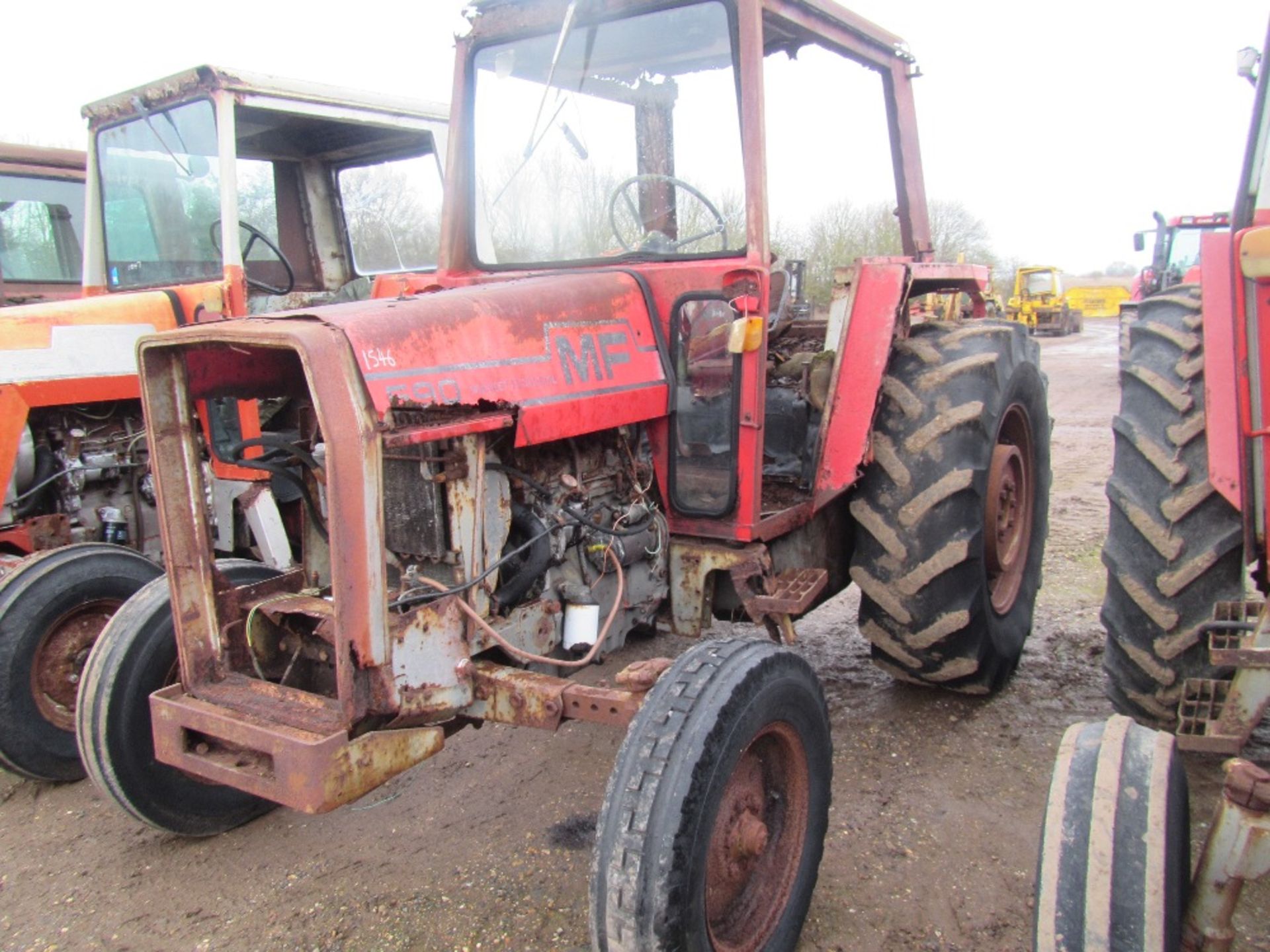 Massey Ferguson 590 Tractor Ser. No. 375227