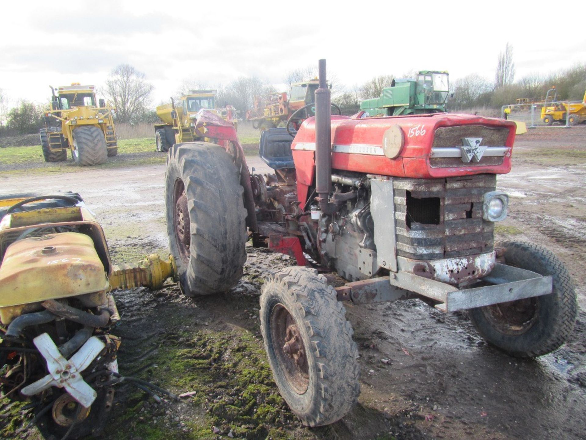 Massey Ferguson 165 Tractor c/w 212 Engine - Bild 3 aus 5