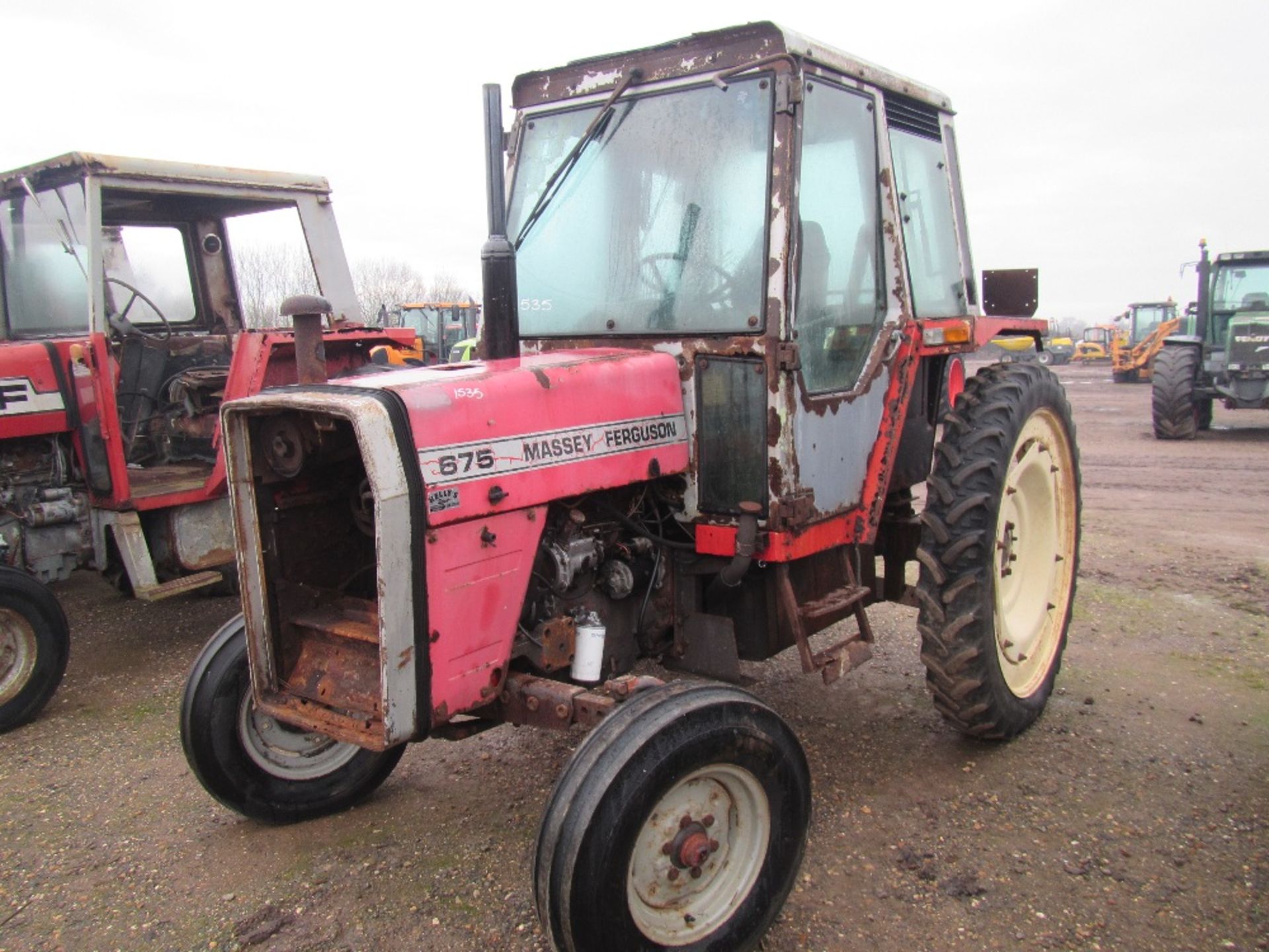 Massey Ferguson 675 Tractor