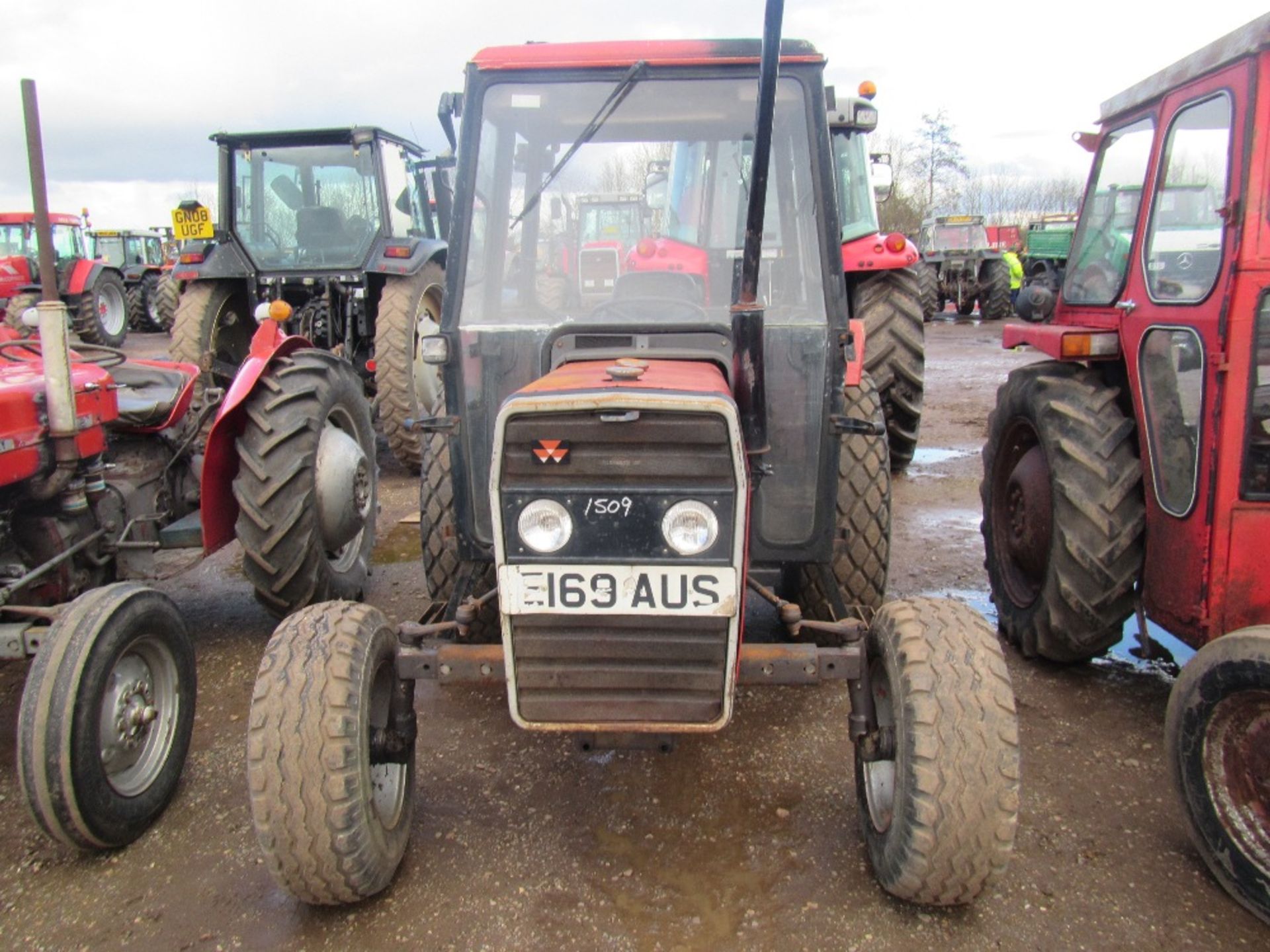 Massey Ferguson 230 Tractor - Image 2 of 6