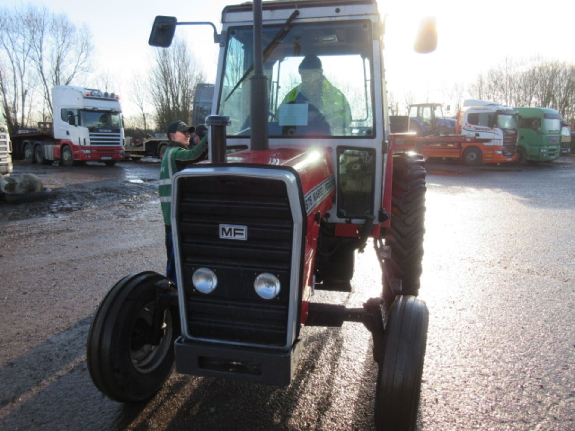 Massey Ferguson 675 2wd Tractor Reg. No. OCT 268Y - Image 4 of 12