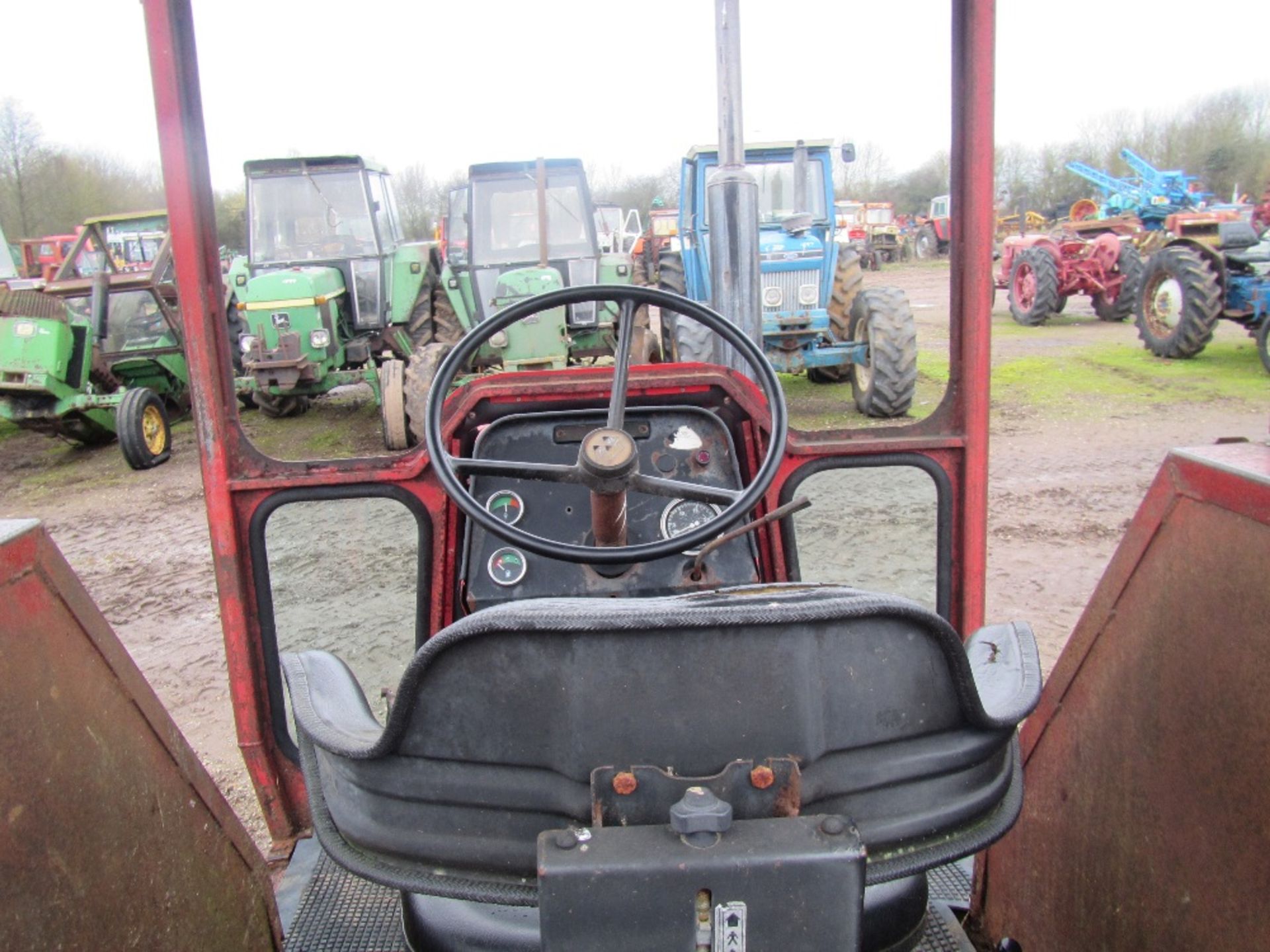 Massey Ferguson 265 Tractor Ser. No. 175440 - Image 4 of 7