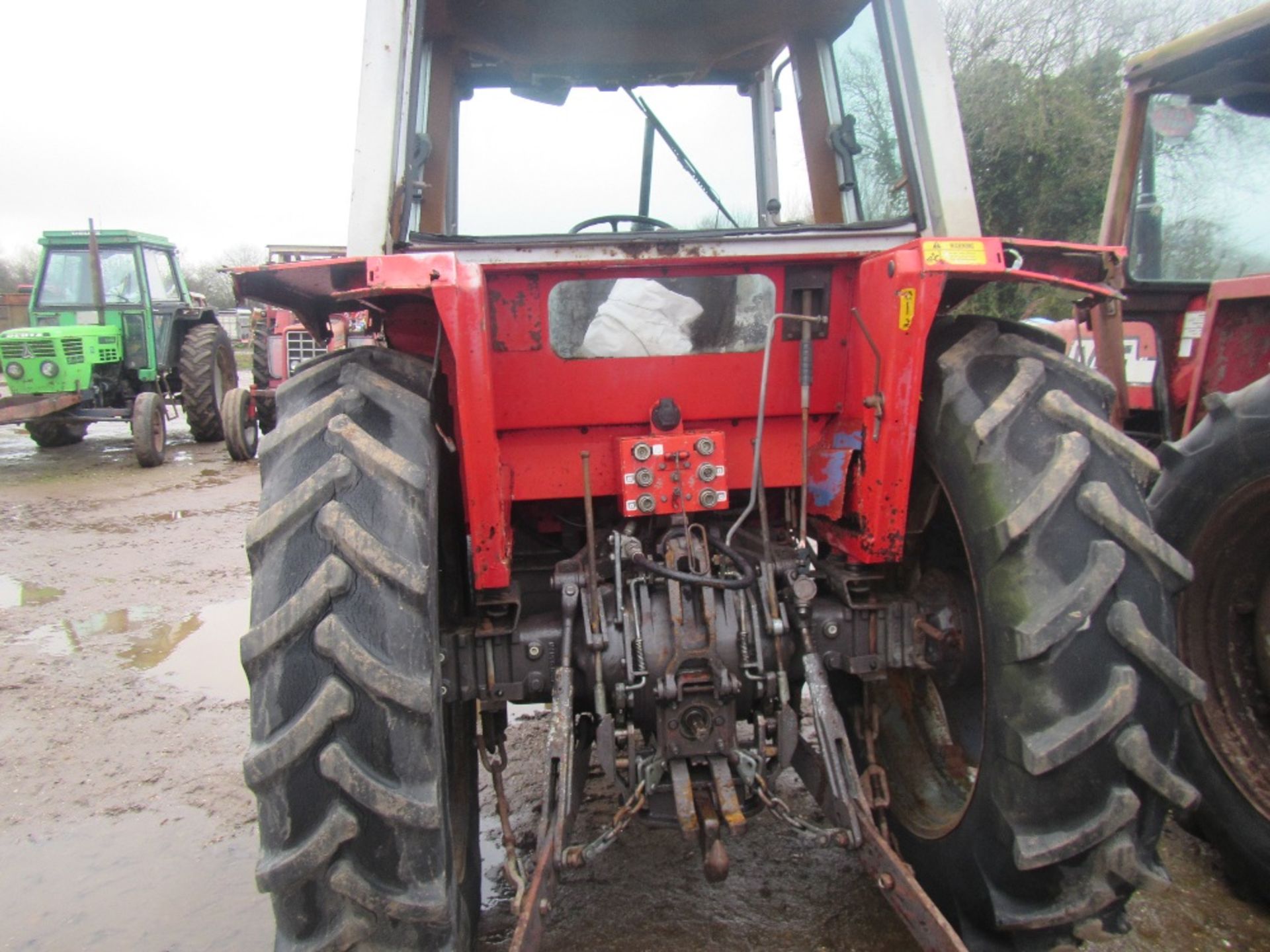 Massey Ferguson 675 Tractor - Image 5 of 6